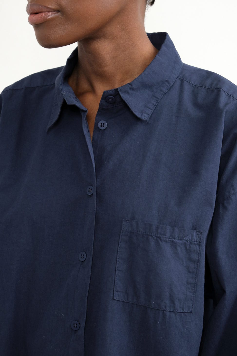 Buttons on Okuda Shirt in Midnight