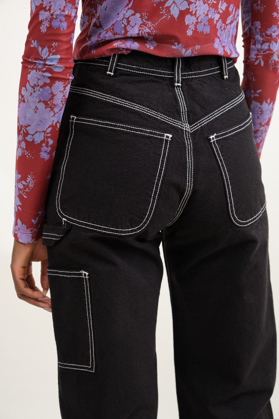 Back detailing on Patchfront Handy Pant in Black/Natural Stitch