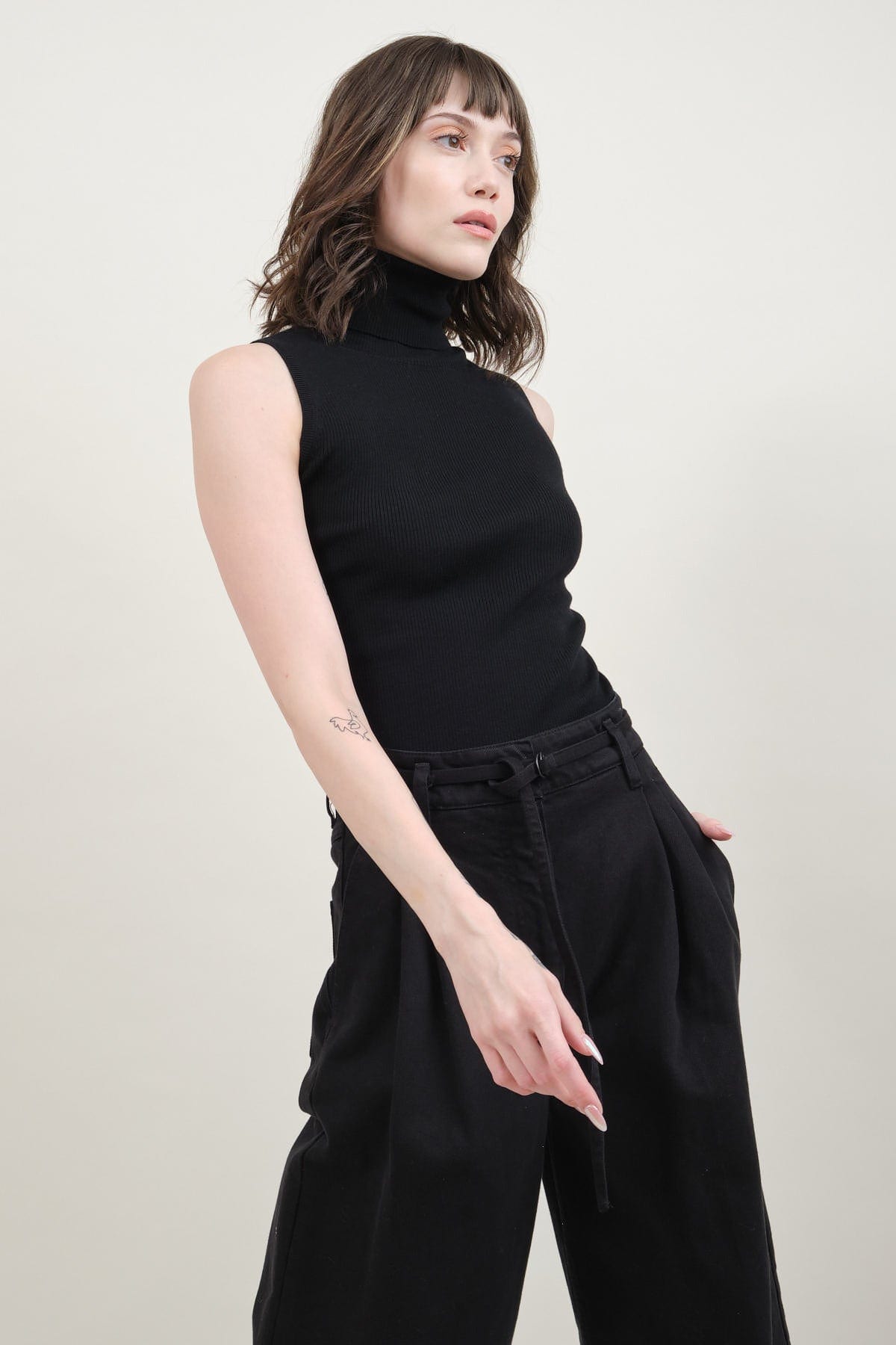 Sleeveless Turtleneck Sweater