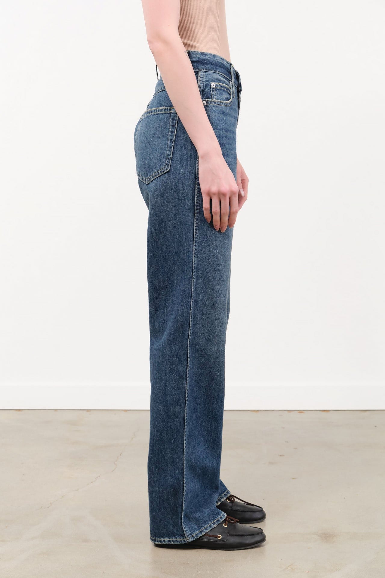 Amo Denim Apparel Womens Denim Annette Jean