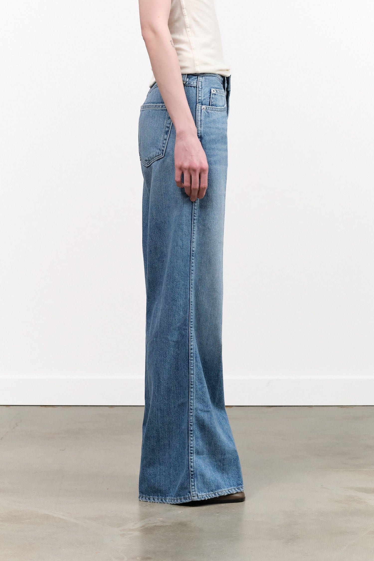Amo Denim Apparel Womens Denim Faith Flare Jean