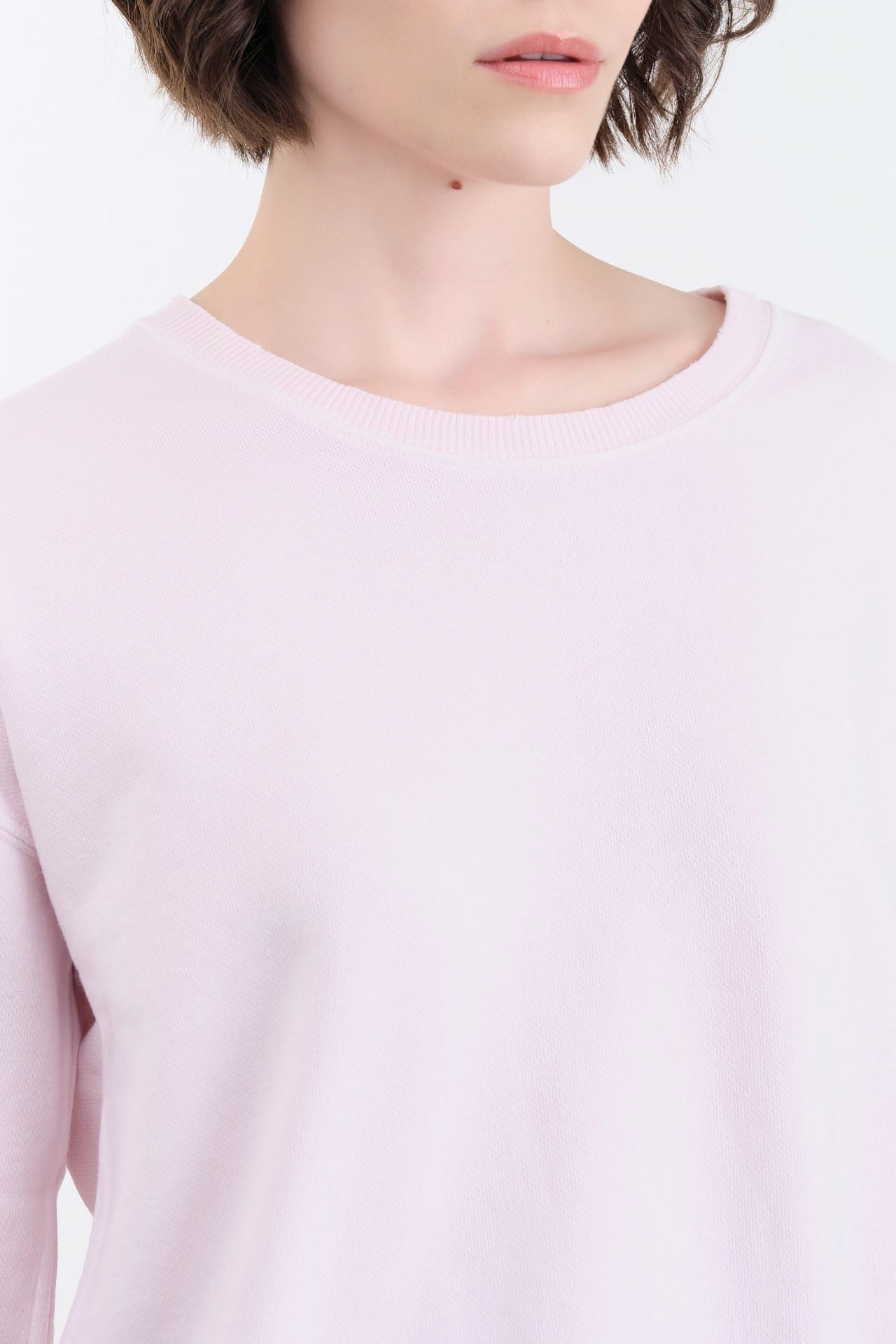Amo Denim Apparel Womens Sweaters Katarina Sweatshirt