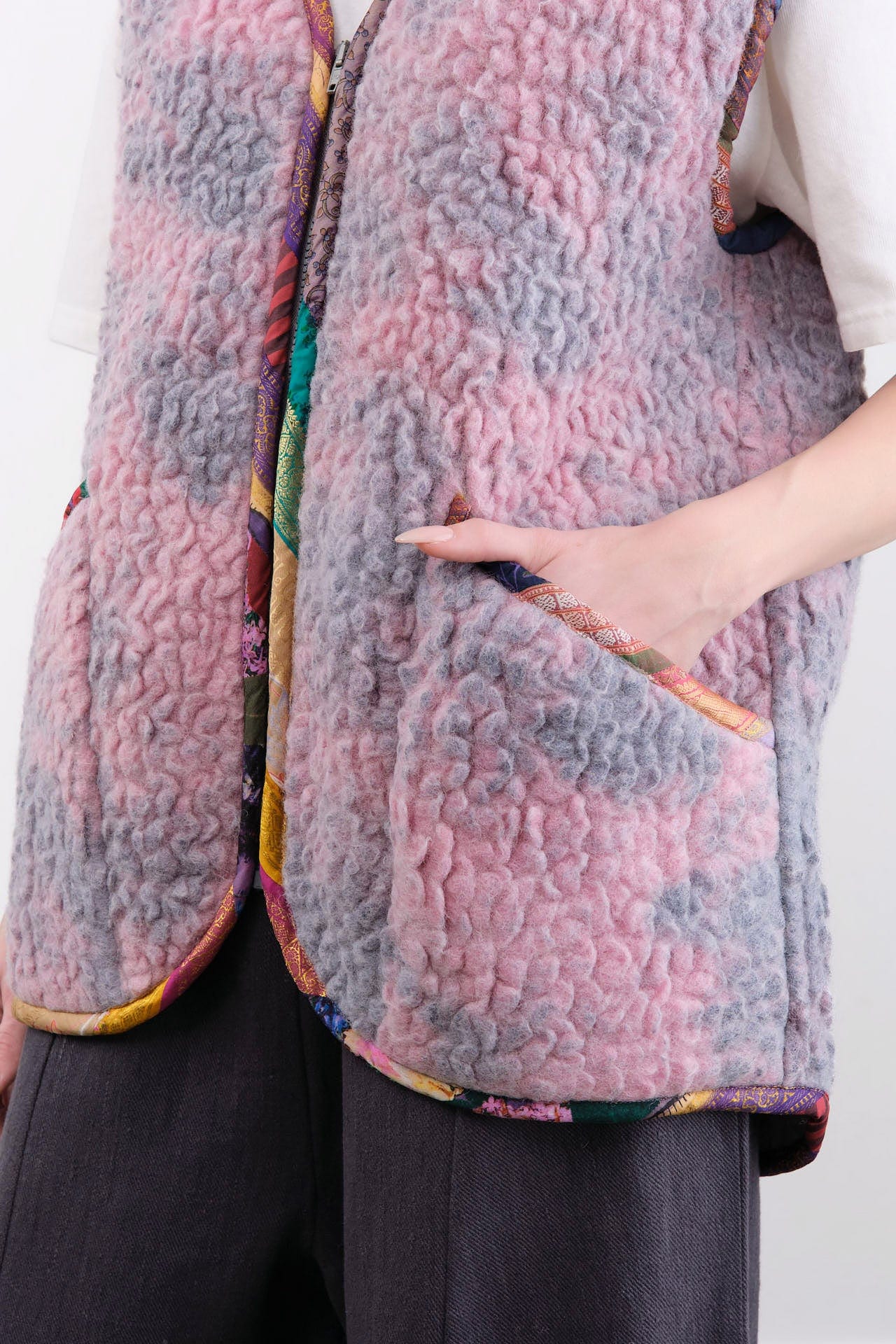 Anntian Apparel Womens Outerwear Sheep Wool Vest Dyed C / One Size