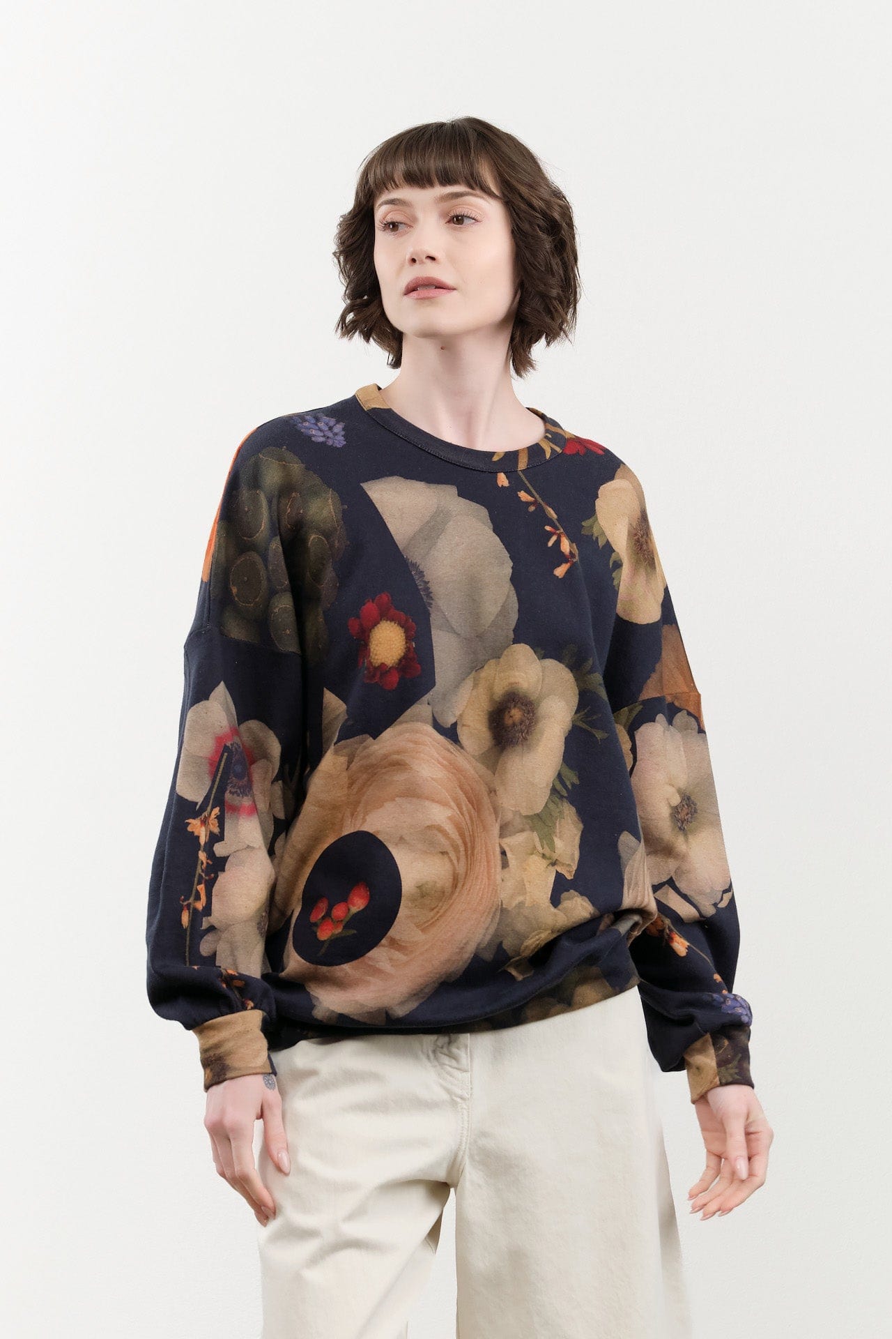 Anntian Apparel Womens Blouses Sweatshirt in Print X Print X / One Size