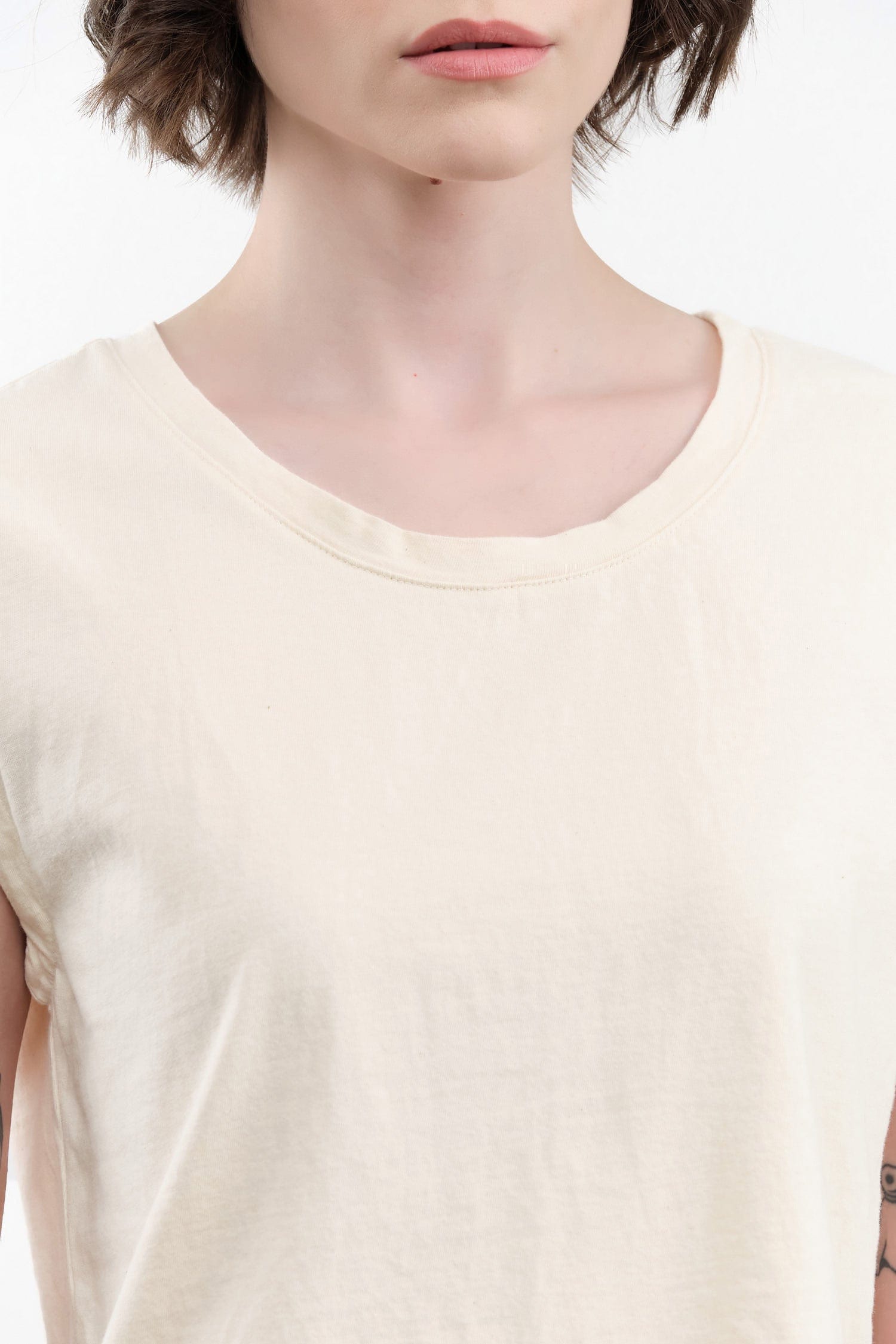 Atelier Delphine Apparel Womens Tees Cap Sleeve Tee in Butter