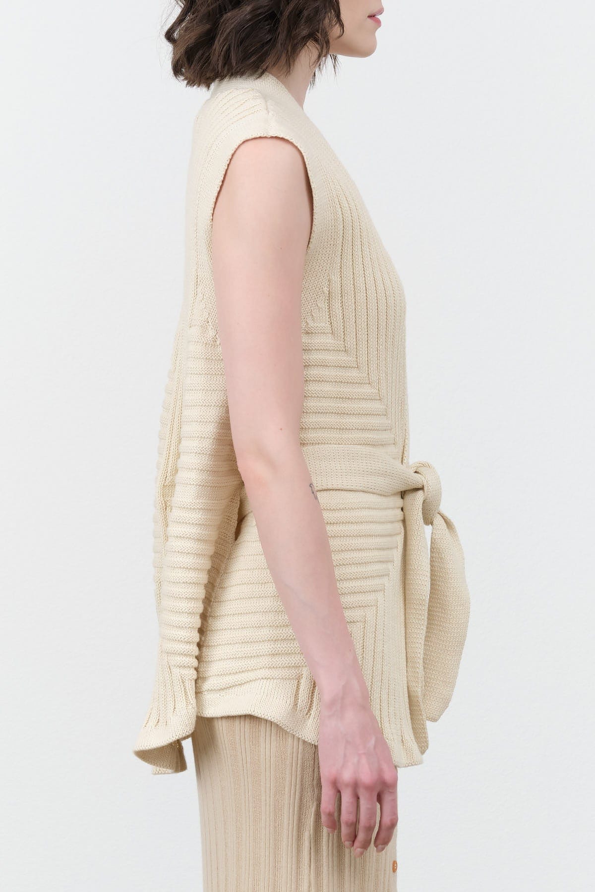 Atelier Delphine Apparel Womens Sweaters Sleeveless Cardigan