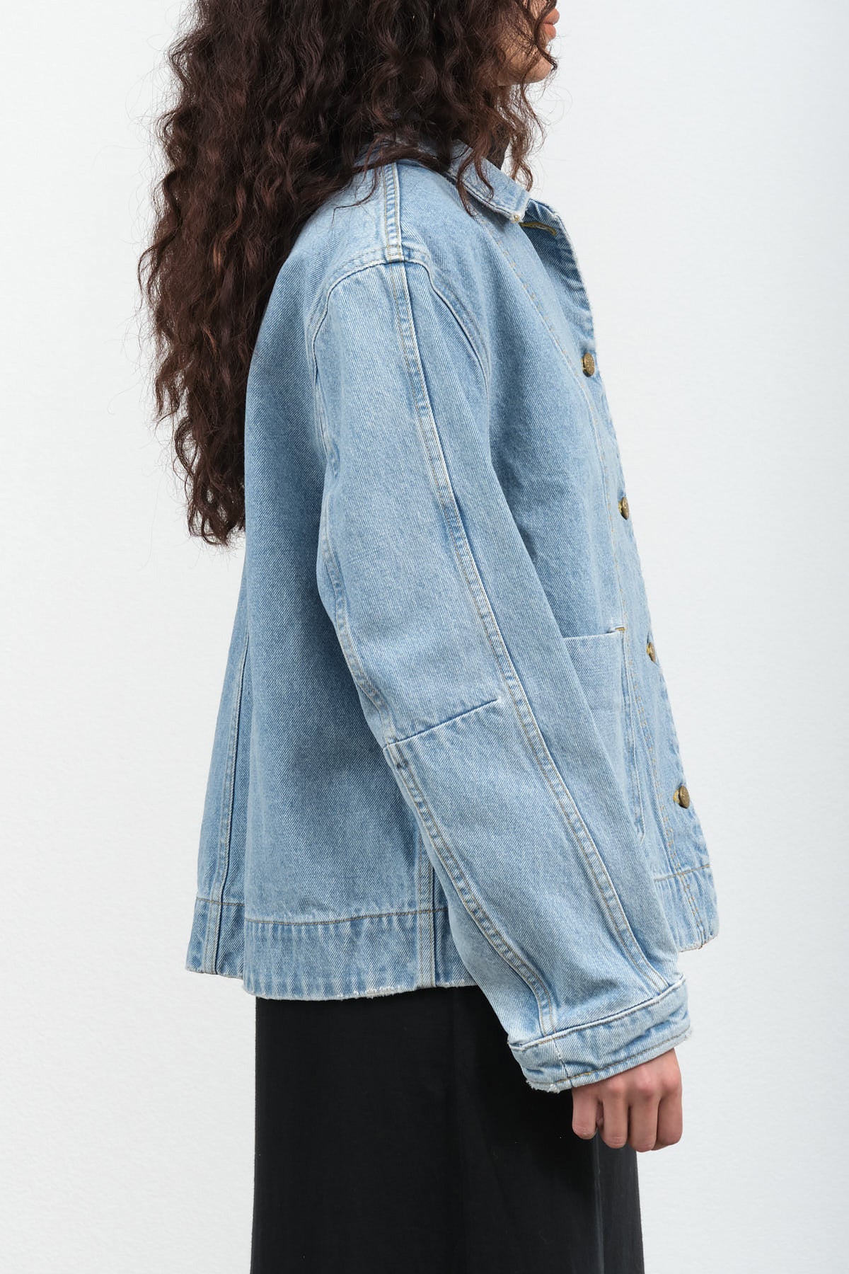 Side view of Bec Jacket