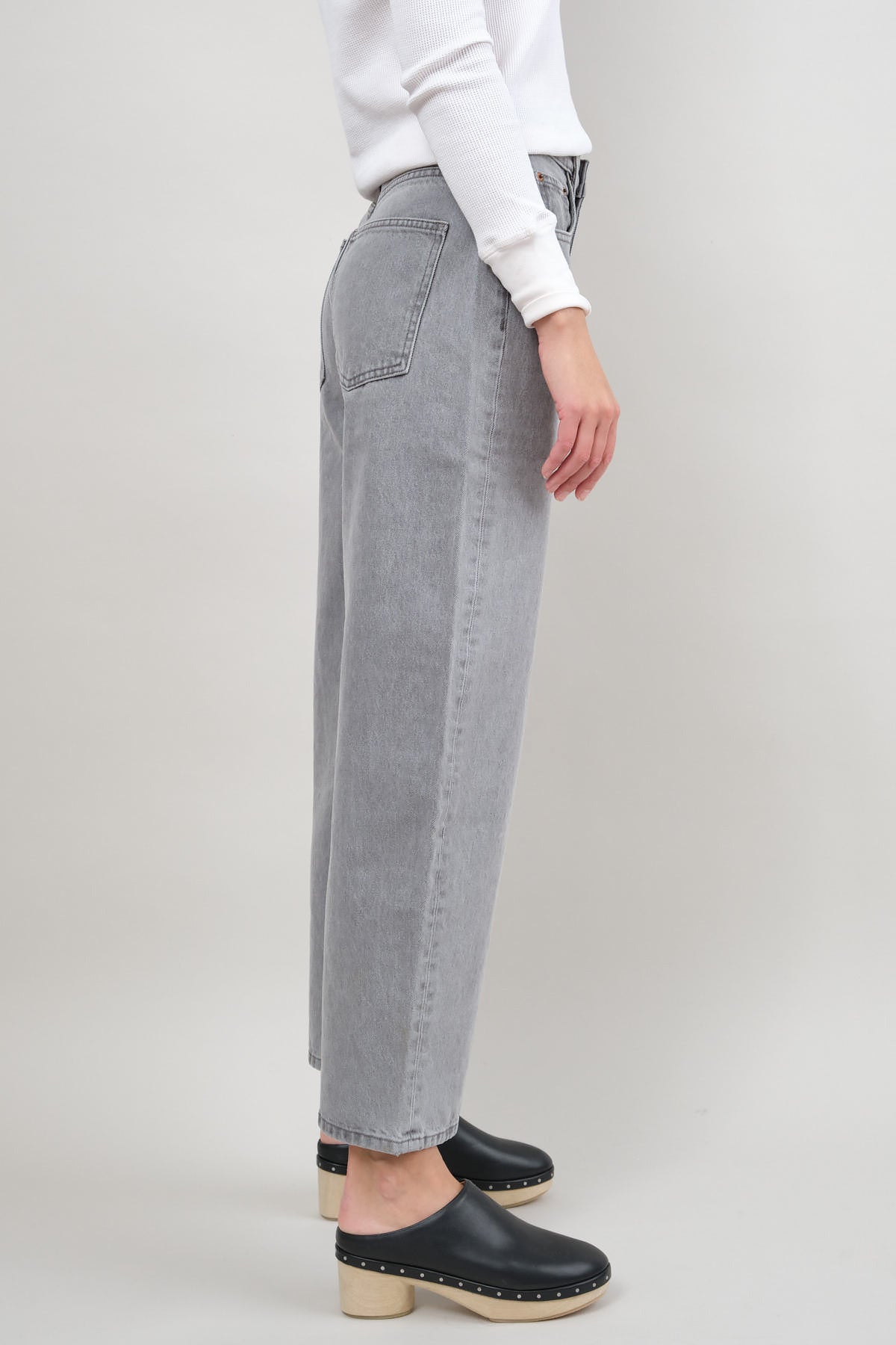 Side of Leroy Mid Relaxed Bow Jean in Grey Stone Wash
