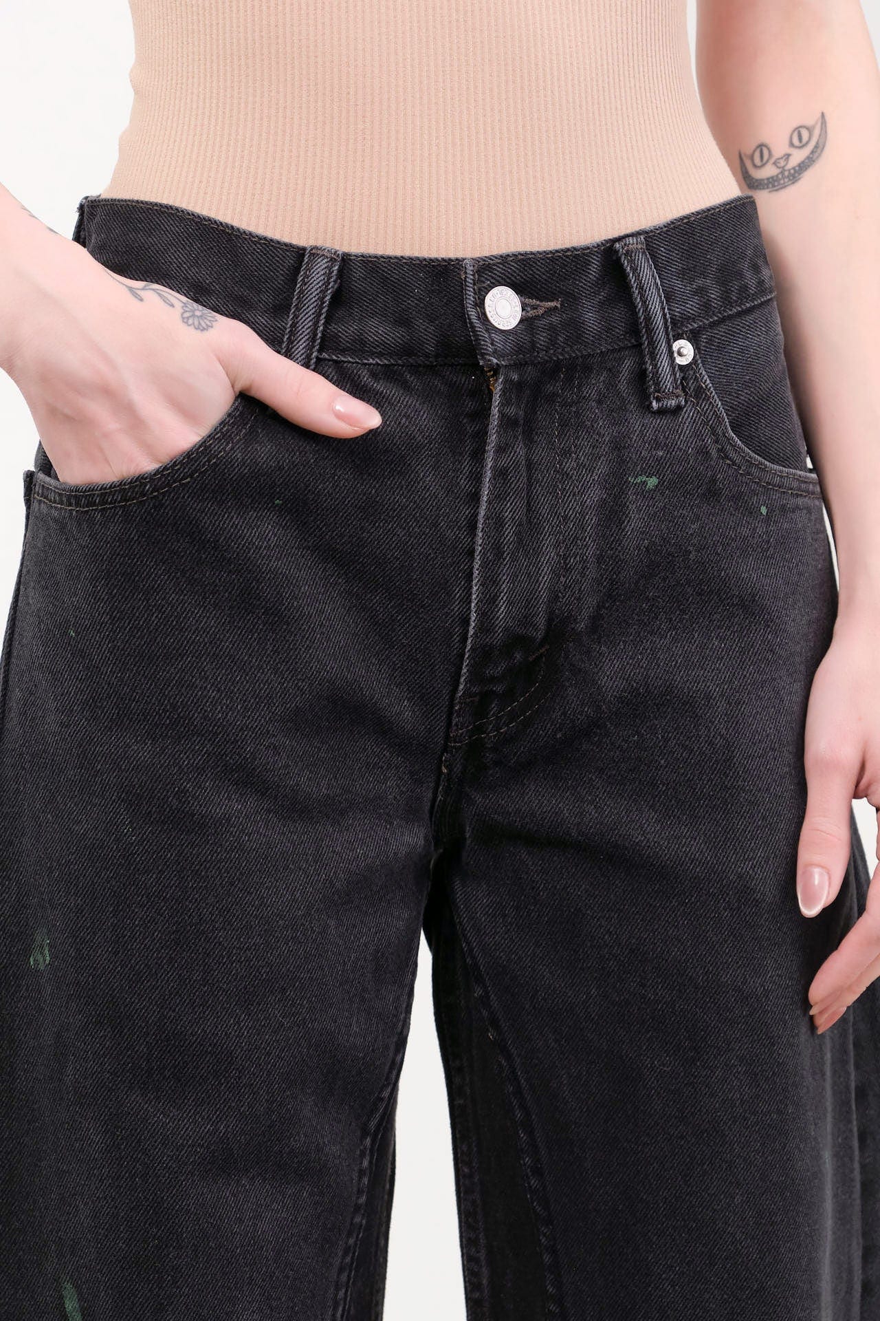 B Sides Jeans Apparel Womens Denim Vintage Reworked Culotte in Vintage Black