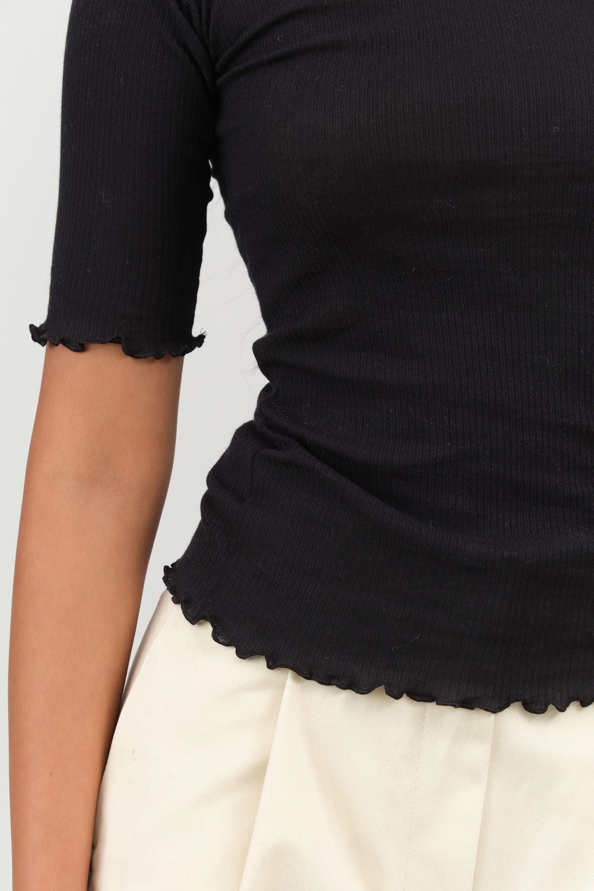 Baserange Apparel Womens Tees Pama 3/4 Top in Black