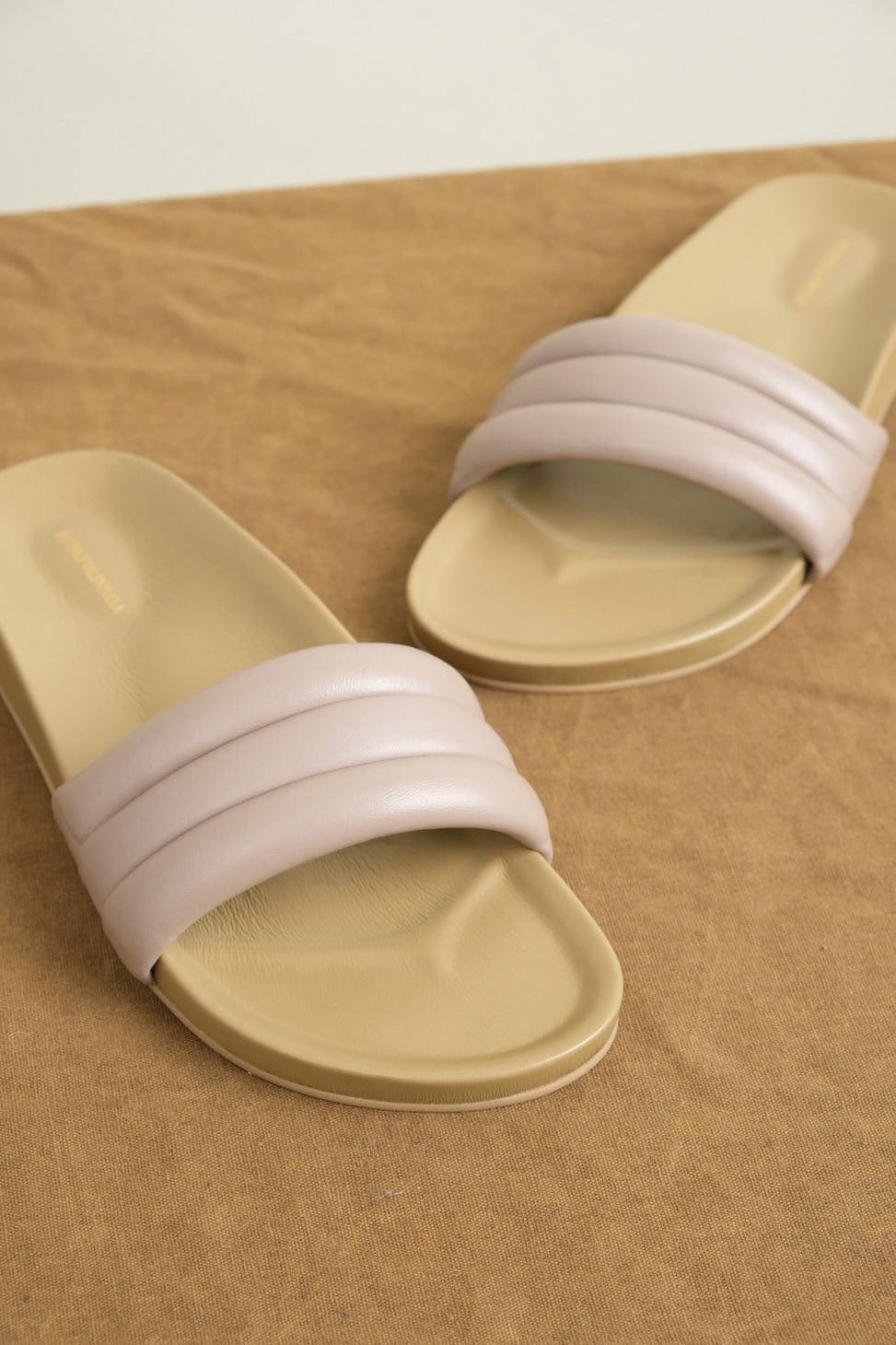 Beatrice Valenzuela Accessories Womens Shoes Classic Sandalia in Mushroom