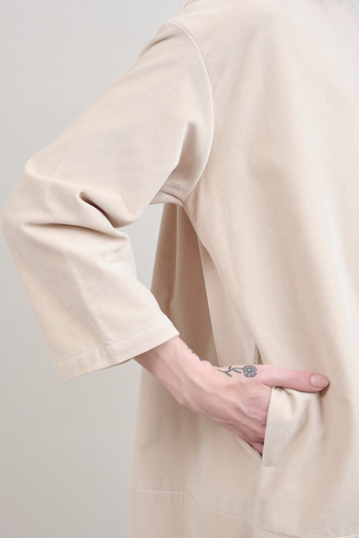 Sleeve and pocket on Long Bud Dress