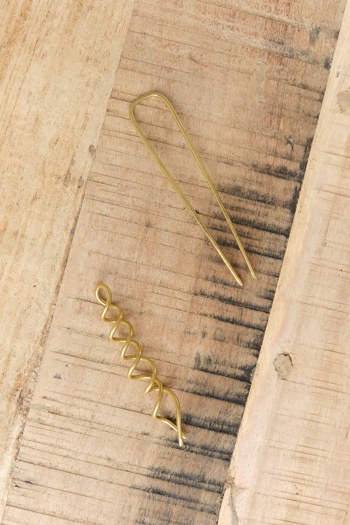CA Makes Beauty Hair Mesa Brass Hair Pin
