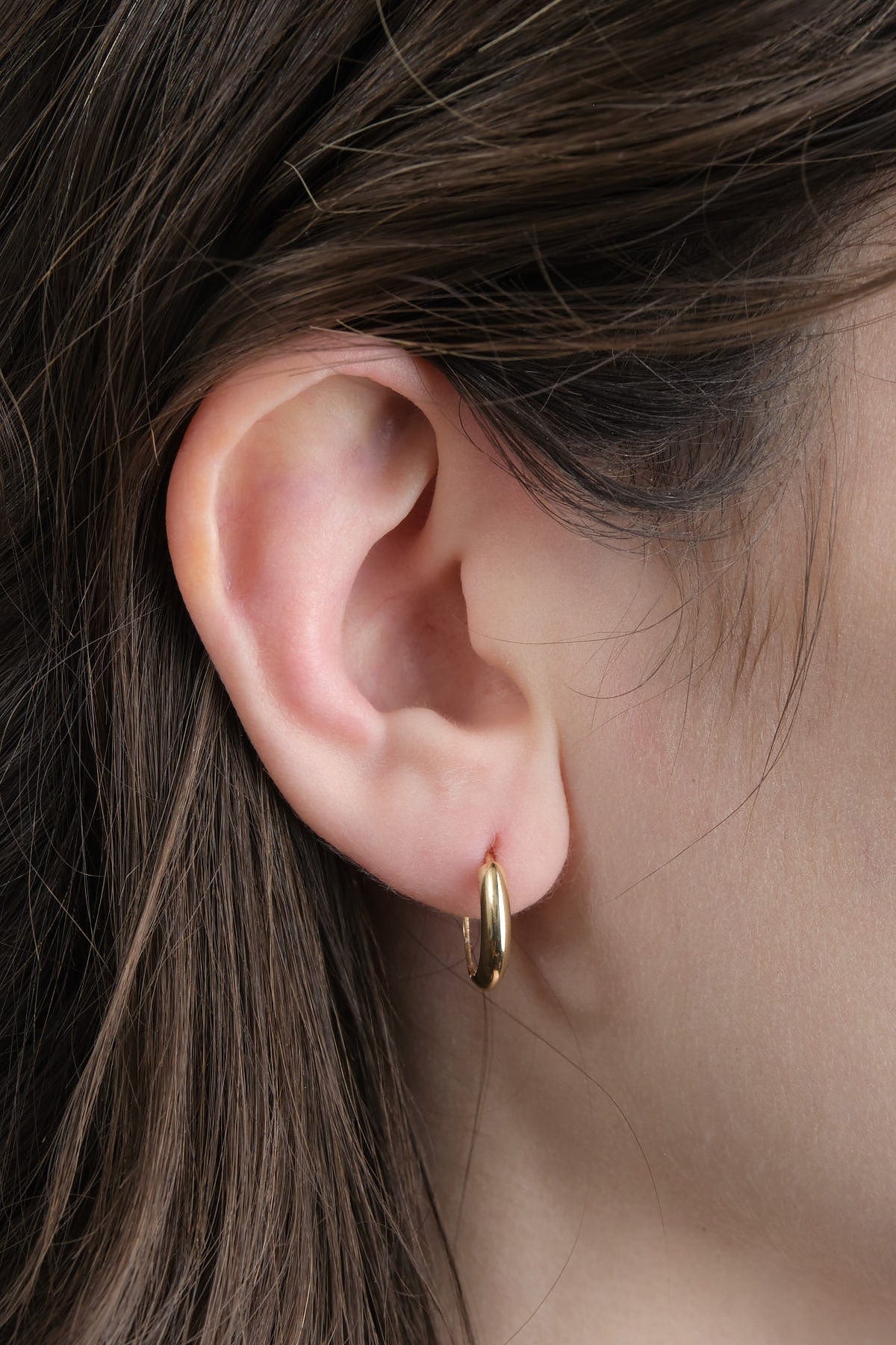 Carrie Hoffman Jewelry Earrings 15mm Chubby Huggies 14K Yellow Gold