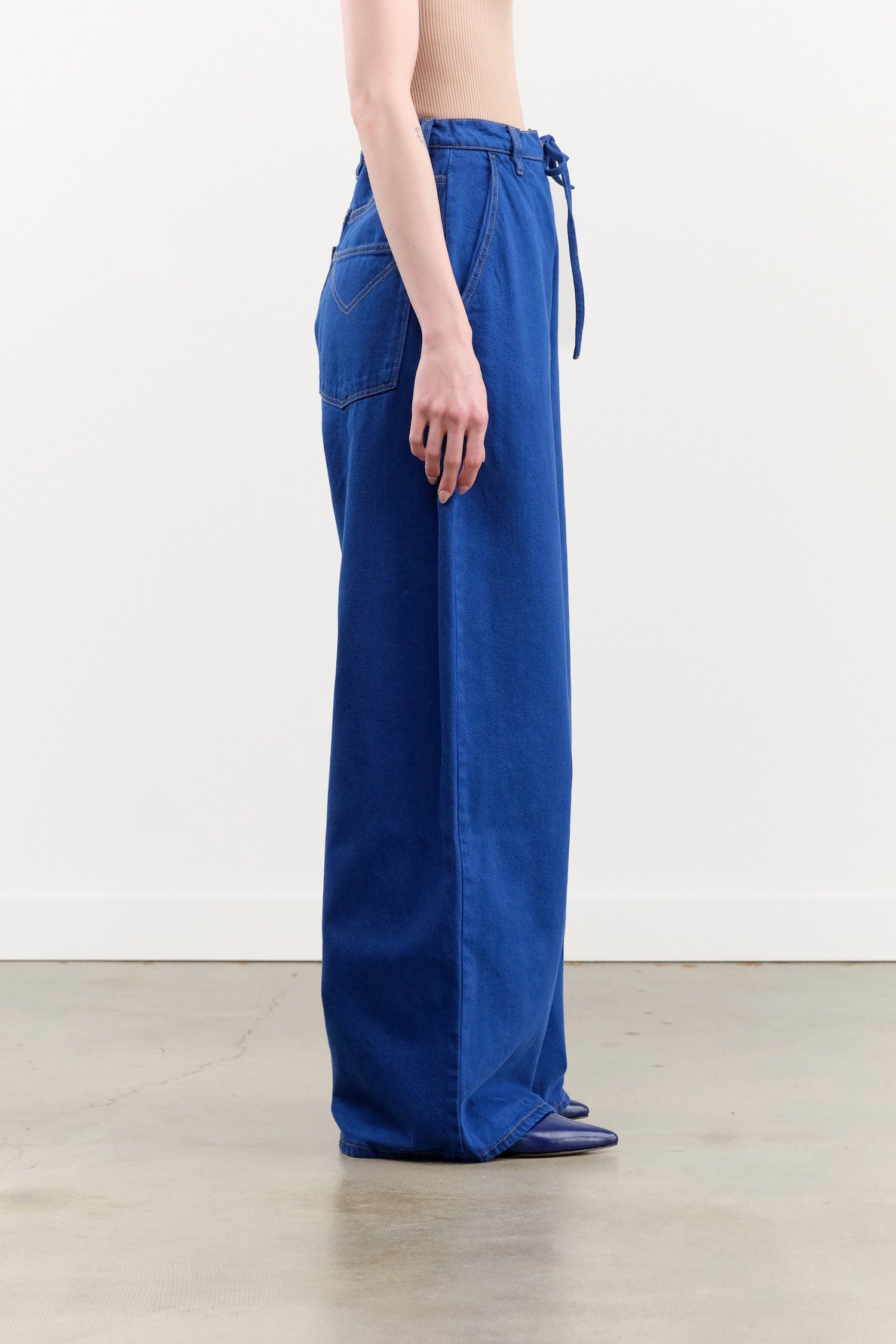 Christian Wijnants Apparel Womens Denim Piro Barrell Leg Jeans