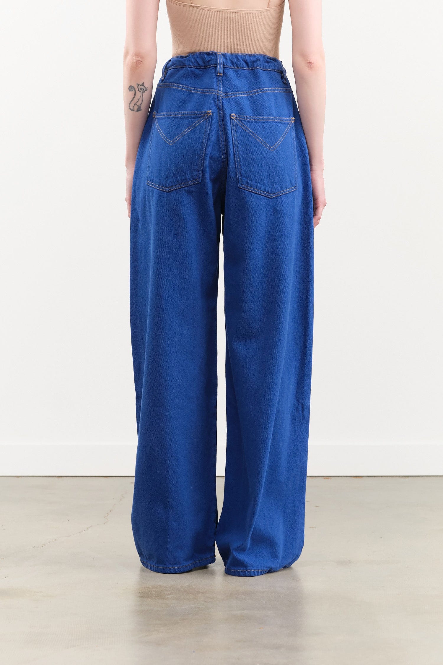 Christian Wijnants Apparel Womens Denim Piro Barrell Leg Jeans