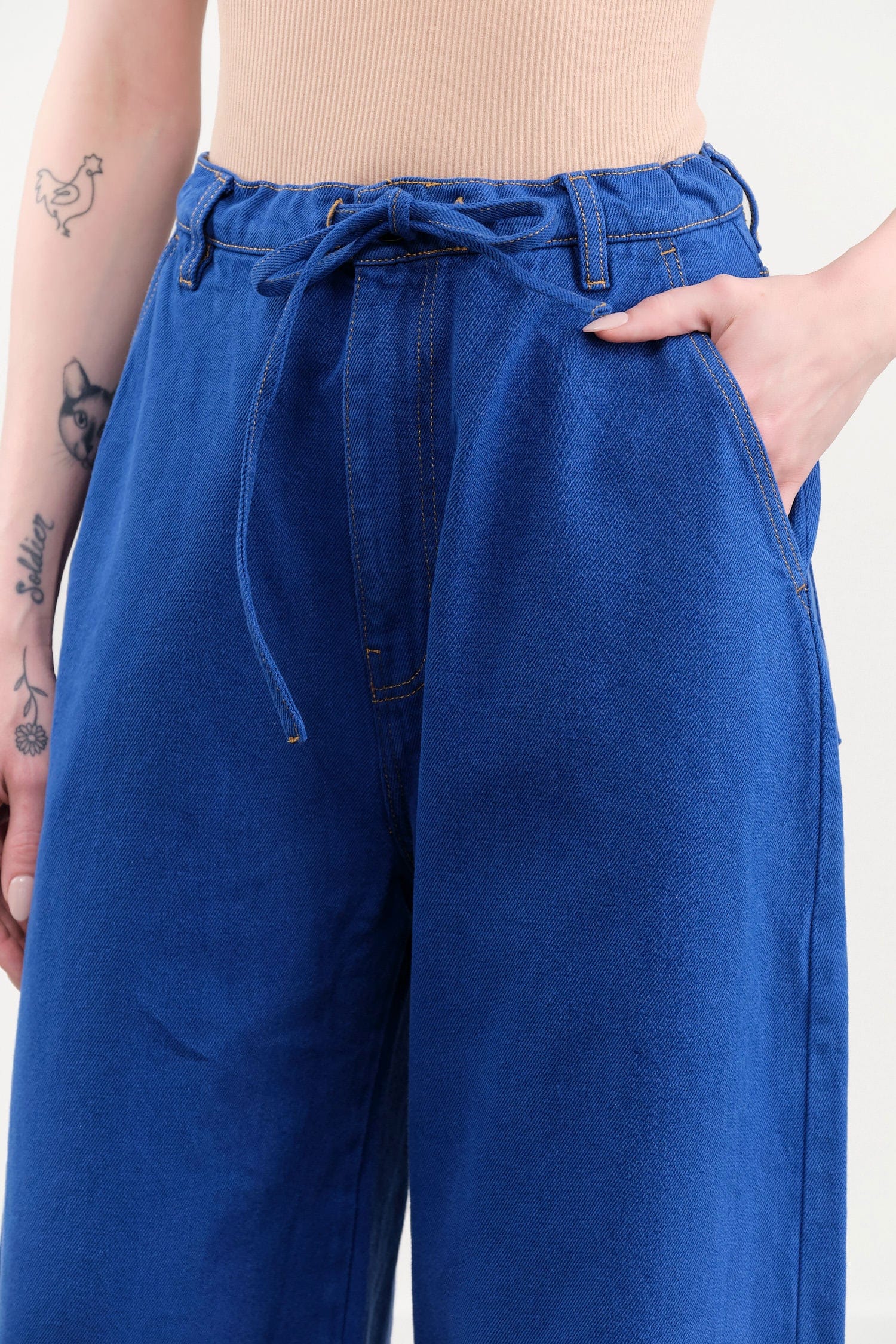 Christian Wijnants Apparel Womens Denim Piro Barrell Leg Jeans
