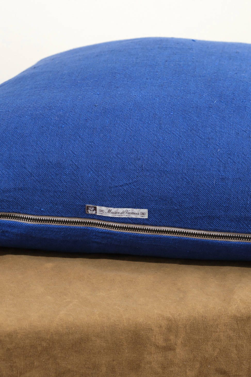 Maison De Vacances Home Pillows 26" X 26" Crumpled Washed Linen Vice Versa Cushion in Cobalt Cobalt/Indigo / 26" X 26"