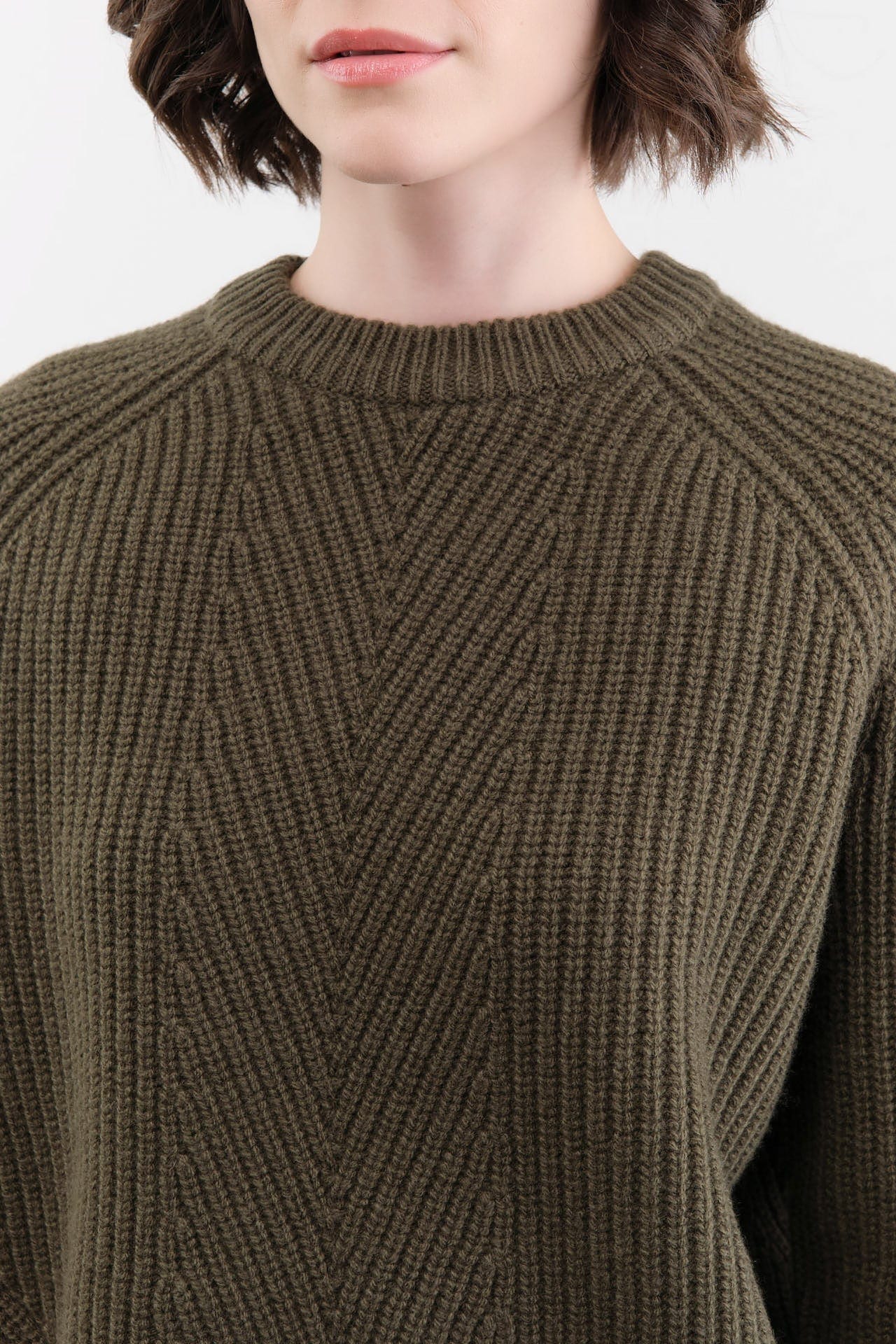 DEMYLEE Apparel Womens Sweaters Chelsea Lambswool Sweater