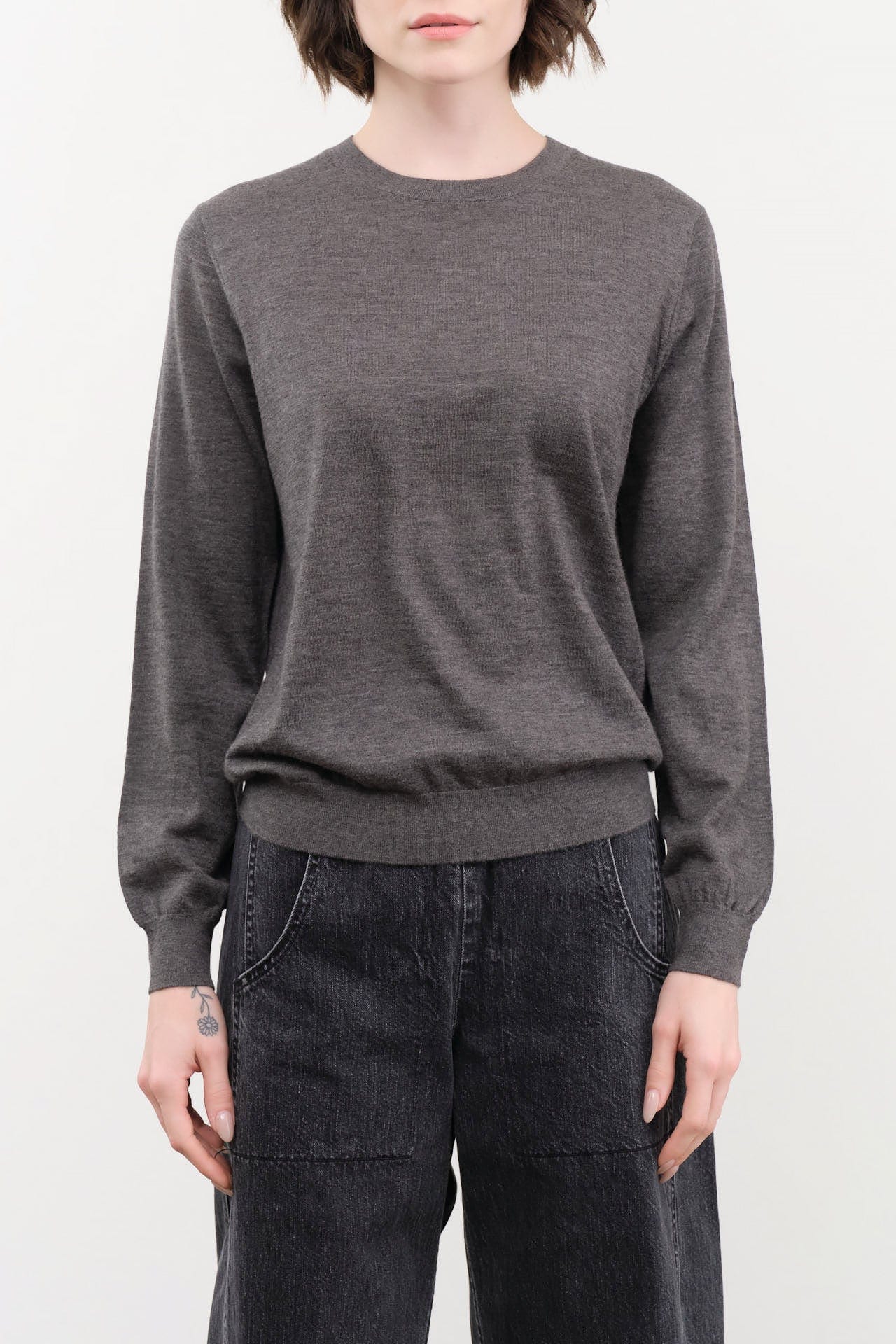 DEMYLEE Apparel Womens Sweaters Chisha Superfine Cashmere Sweater