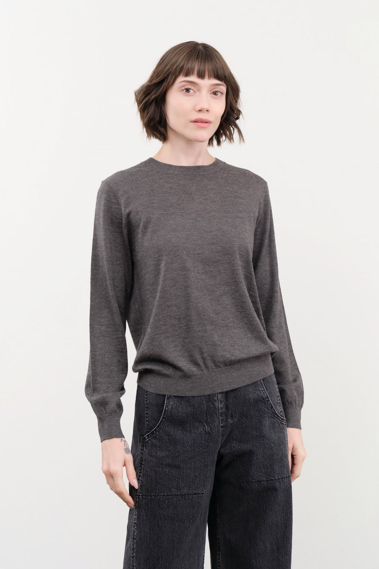 DEMYLEE Apparel Womens Sweaters Chisha Superfine Cashmere Sweater