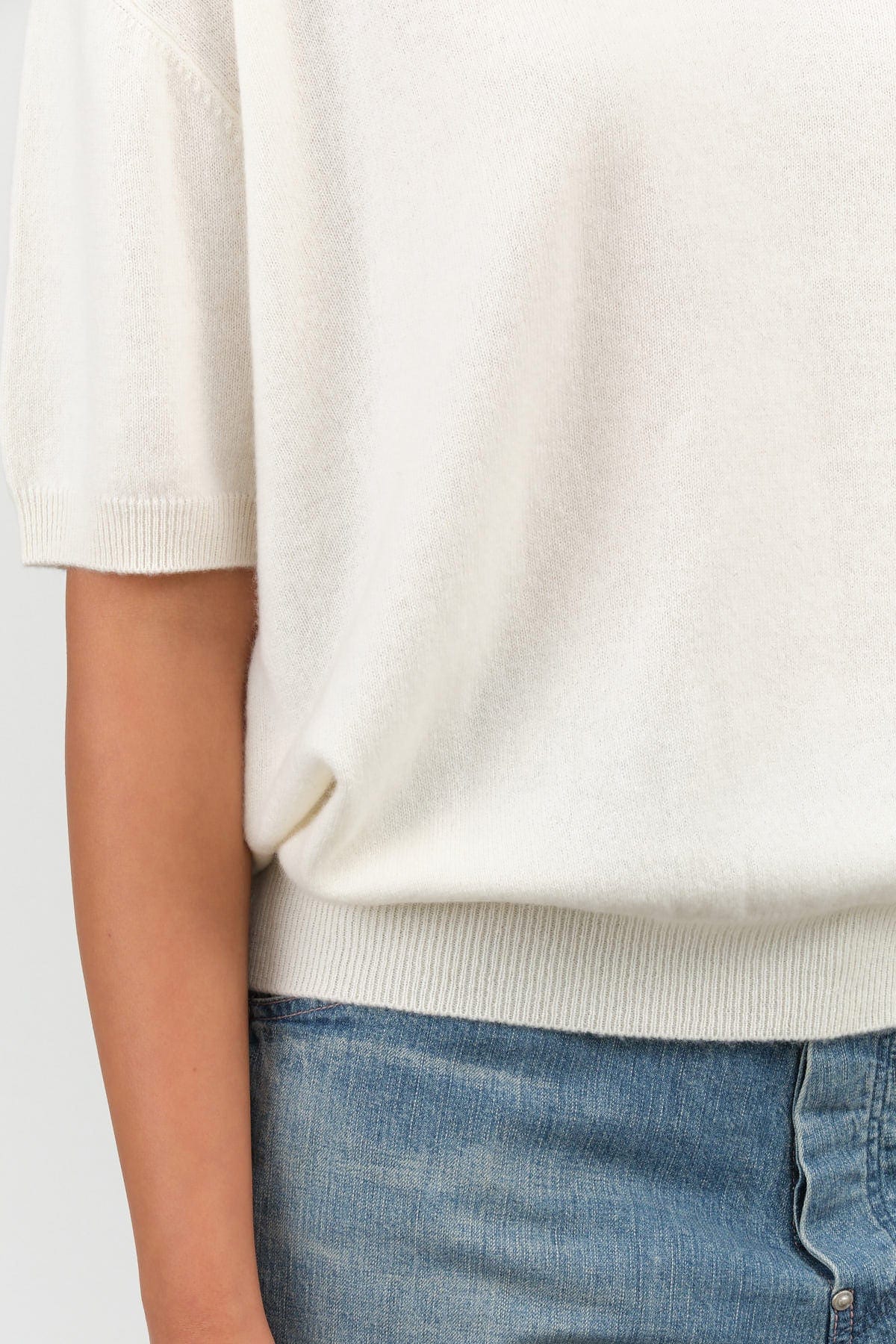 DEMYLEE Apparel Womens Sweaters Darrin Top in Ivory