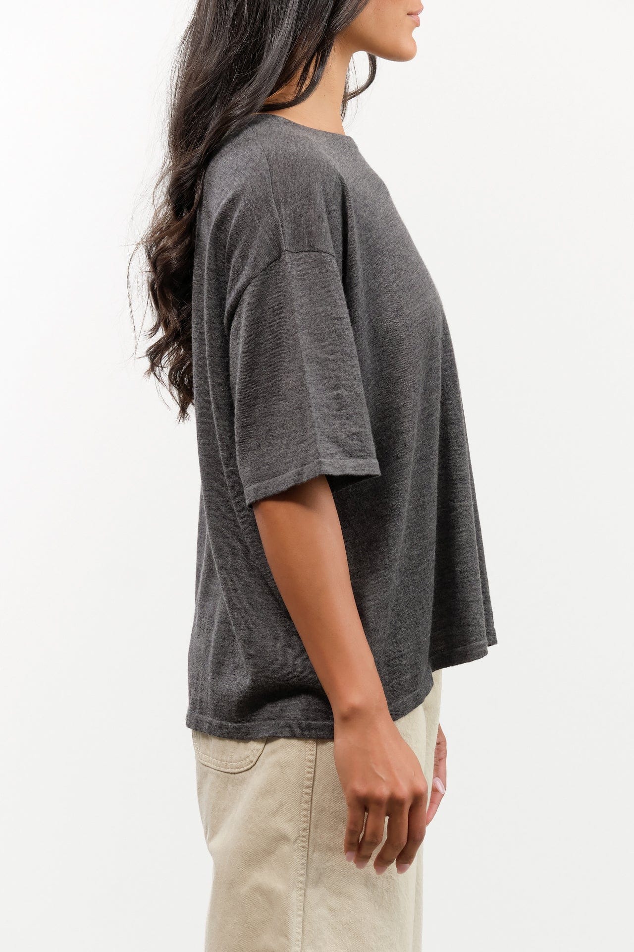 DEMYLEE Apparel Womens Sweaters Hazel Superfine Cashmere Top in Charcoal Heather