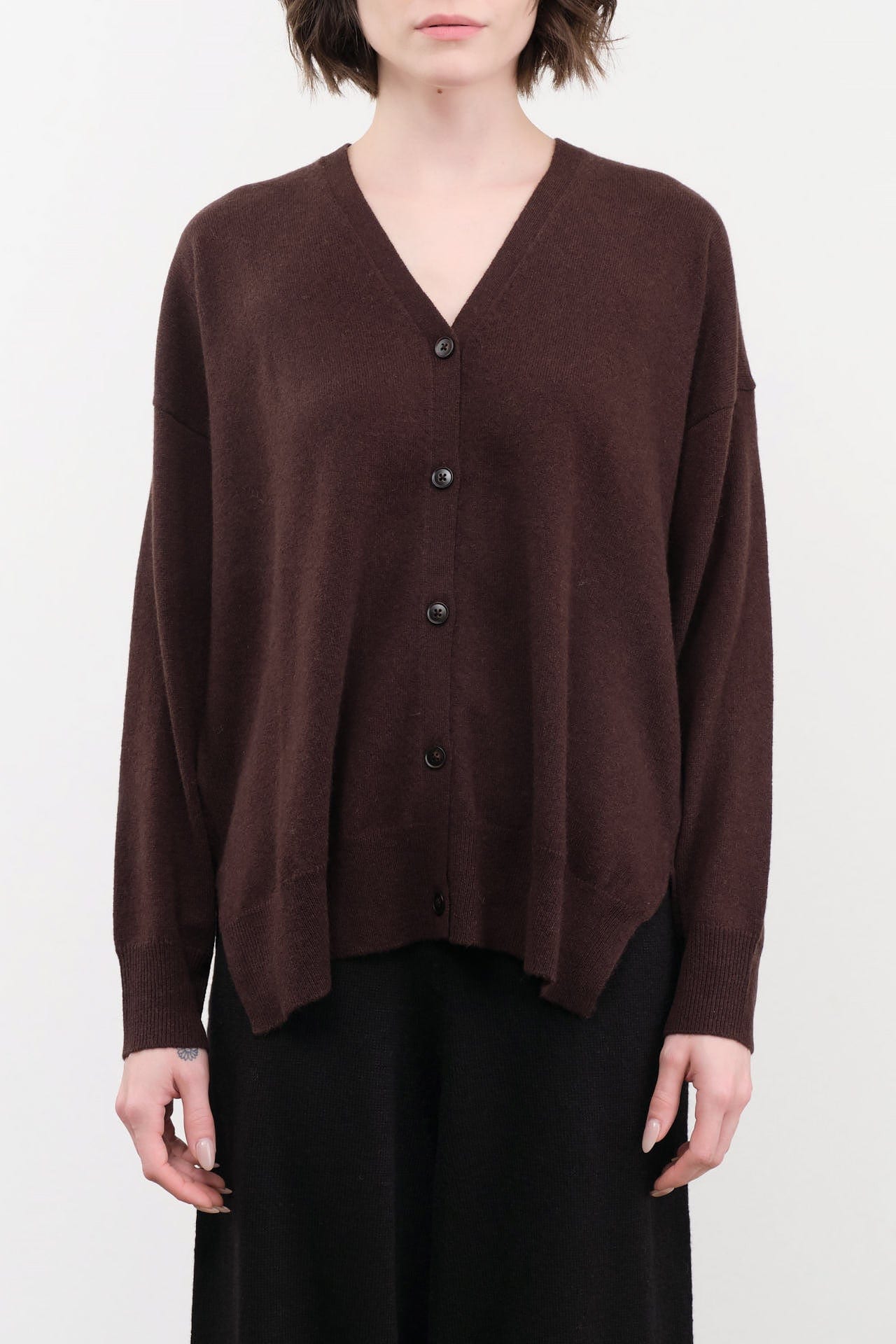 DEMYLEE Apparel Womens Sweaters Jayla Cashmere Cardigan in Espresso