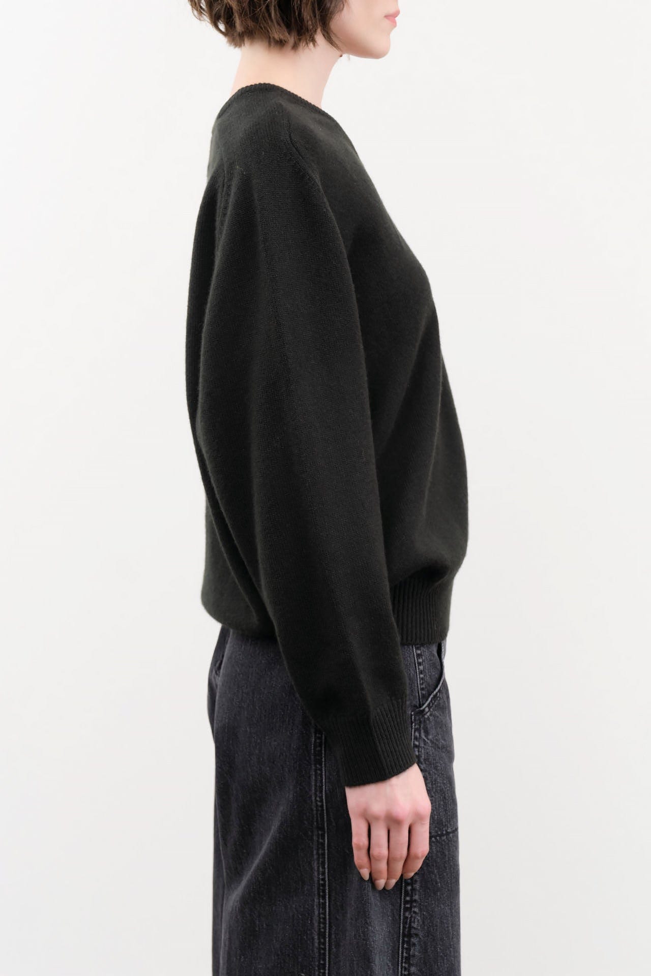 DEMYLEE Apparel Womens Sweaters Jovie Cashmere Sweater