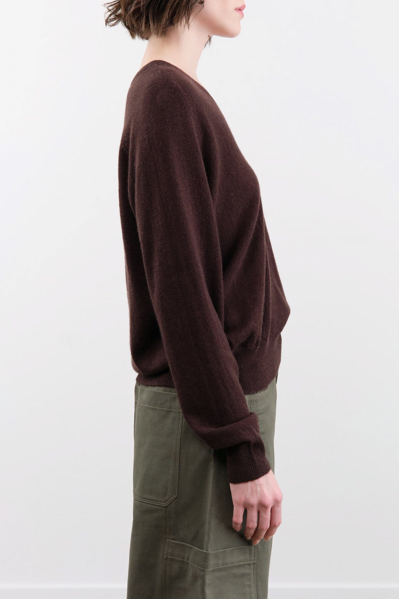 DEMYLEE Apparel Womens Sweaters Leighton Cashmere Sweater