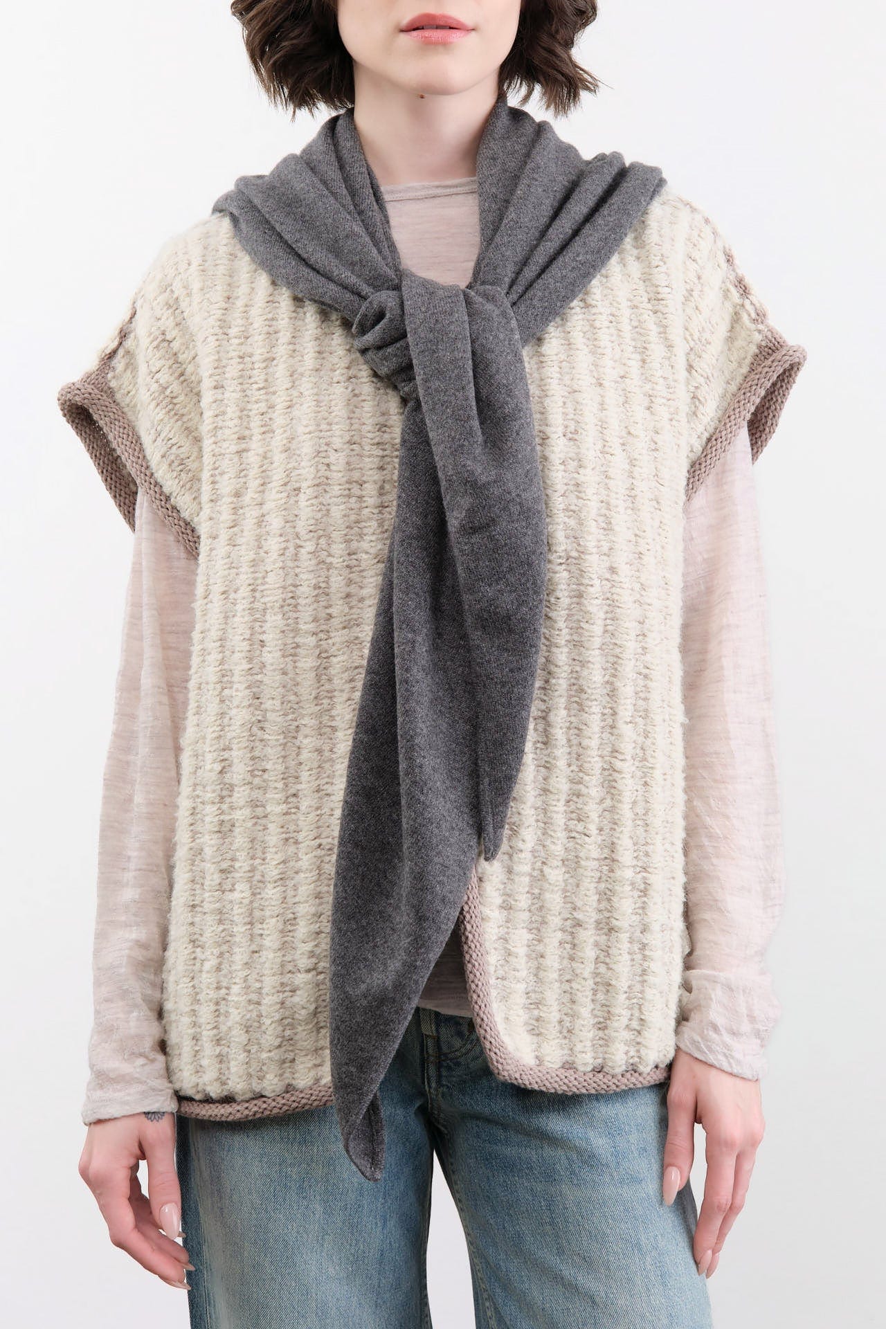 DEMYLEE Accessories Bandanas Ruri Cashmere Bandana in Dark Heather Grey Dark Heather Grey / One Size