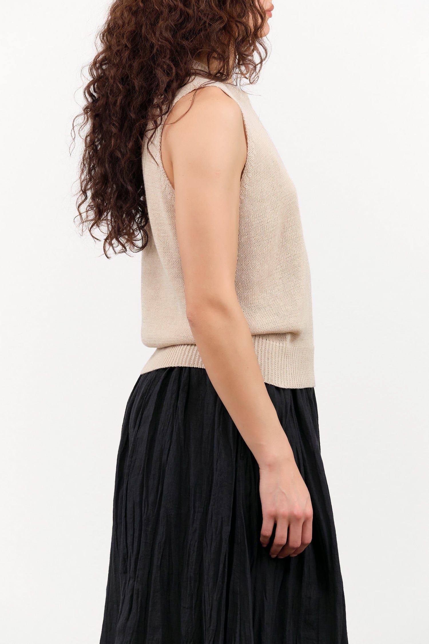 DEMYLEE Apparel Womens Sweaters Selina Cotton Linen Top in Pearl Barley