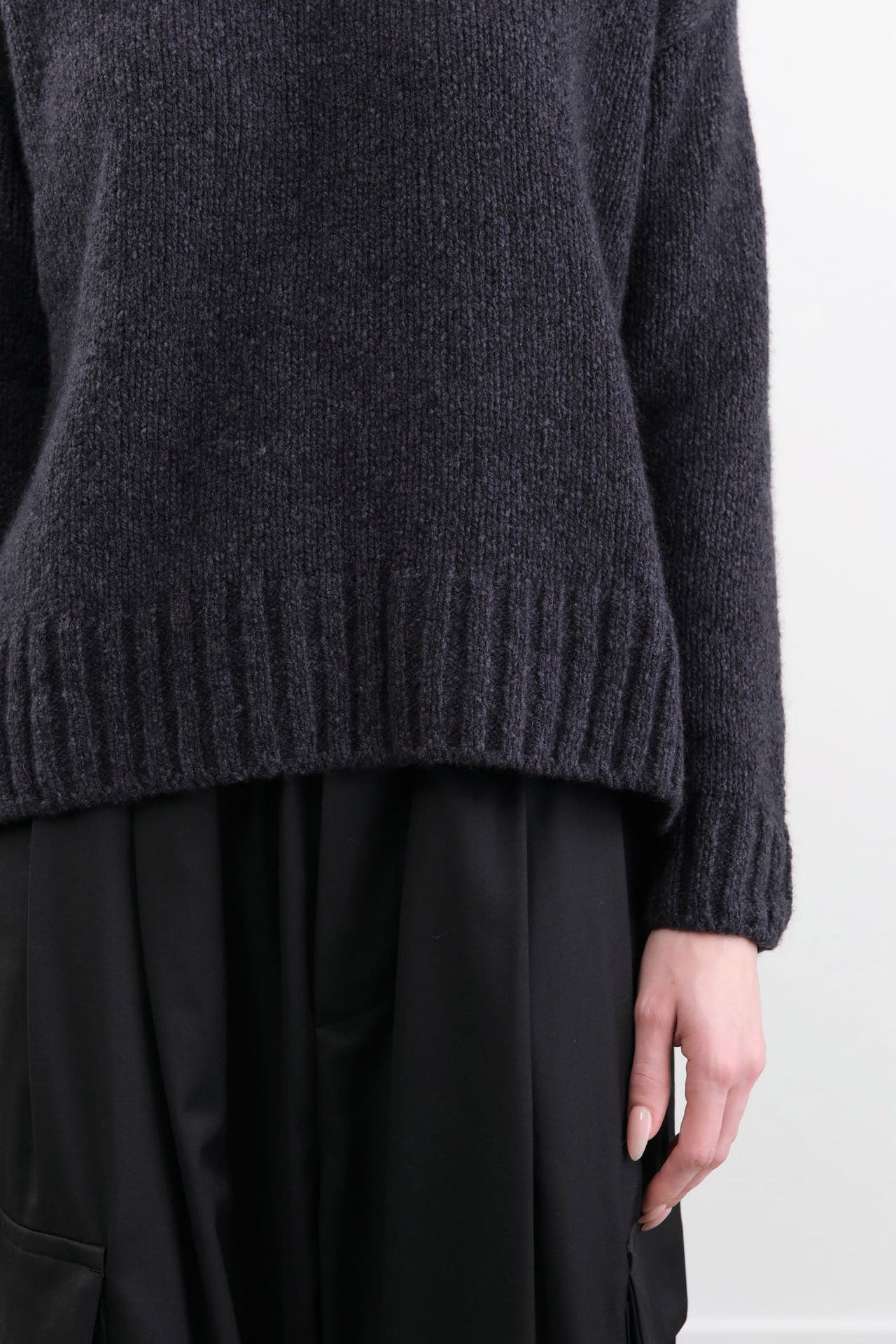 Evam Eva Apparel Womens Sweaters Cashmere Pullover in North Sea