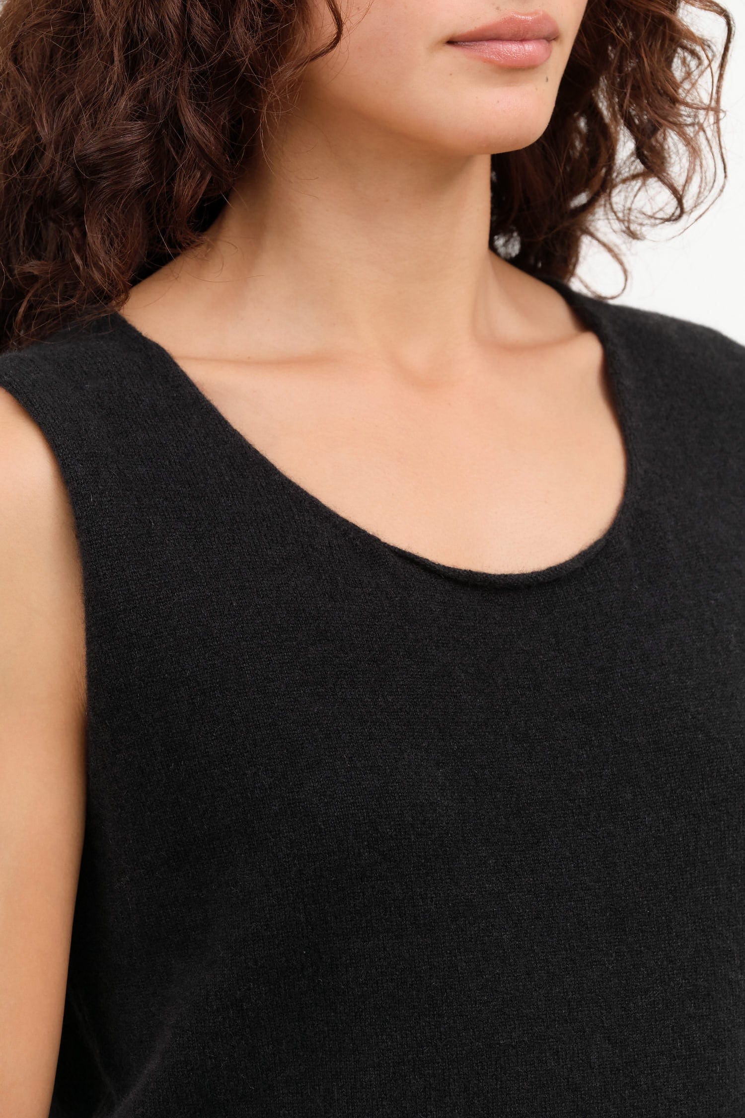 Evam Eva Apparel Womens Sweaters Cashmere Sleeveless in Sumi
