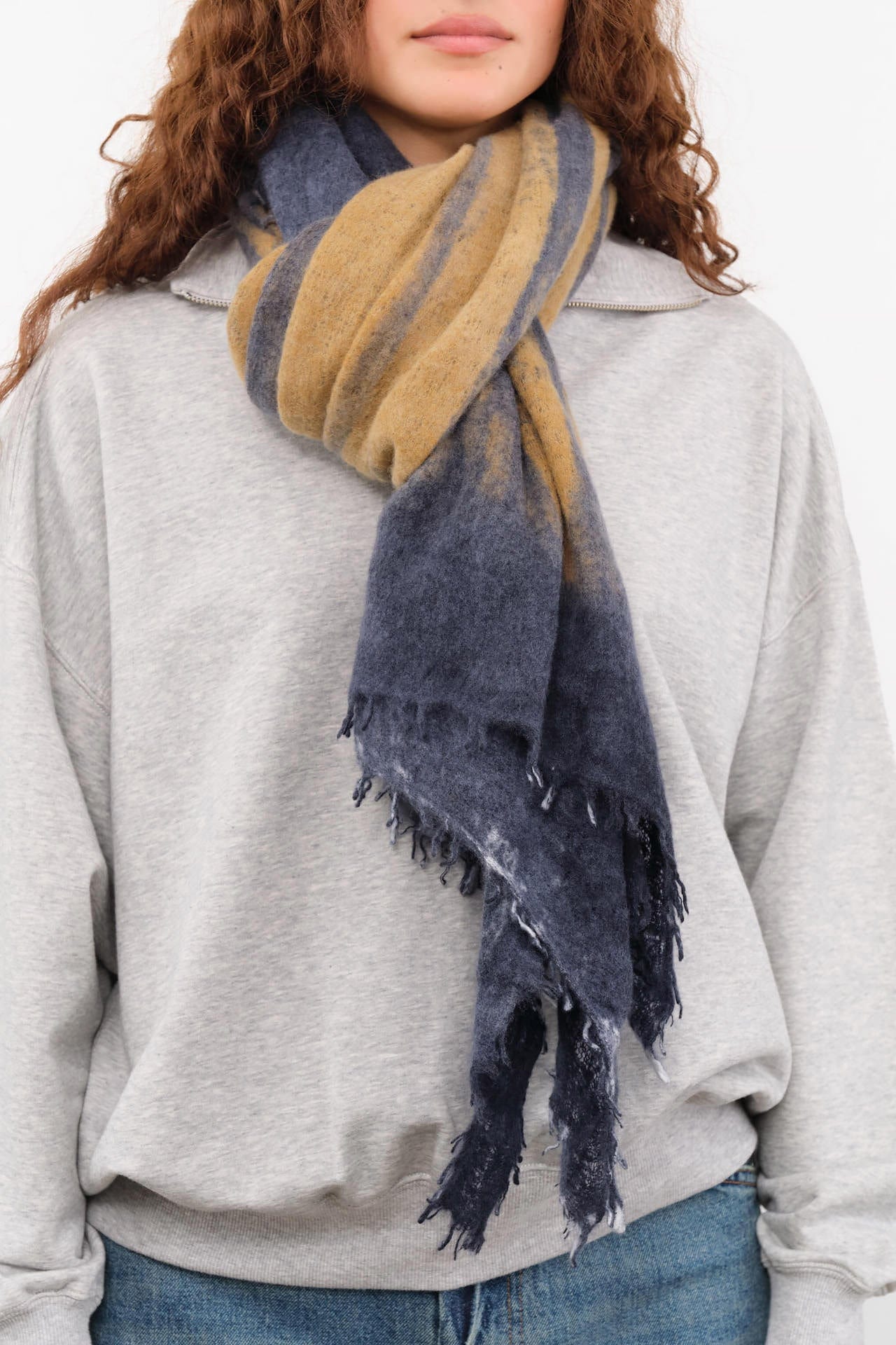 F Cashmere Accessories Scarves Felt Shawl in Blue Blue / One Size