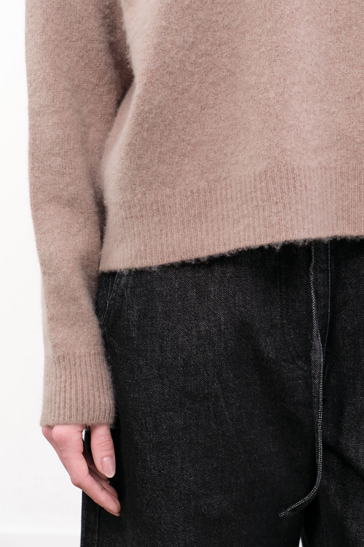 F Cashmere Apparel Womens Sweaters Olivia Sweater