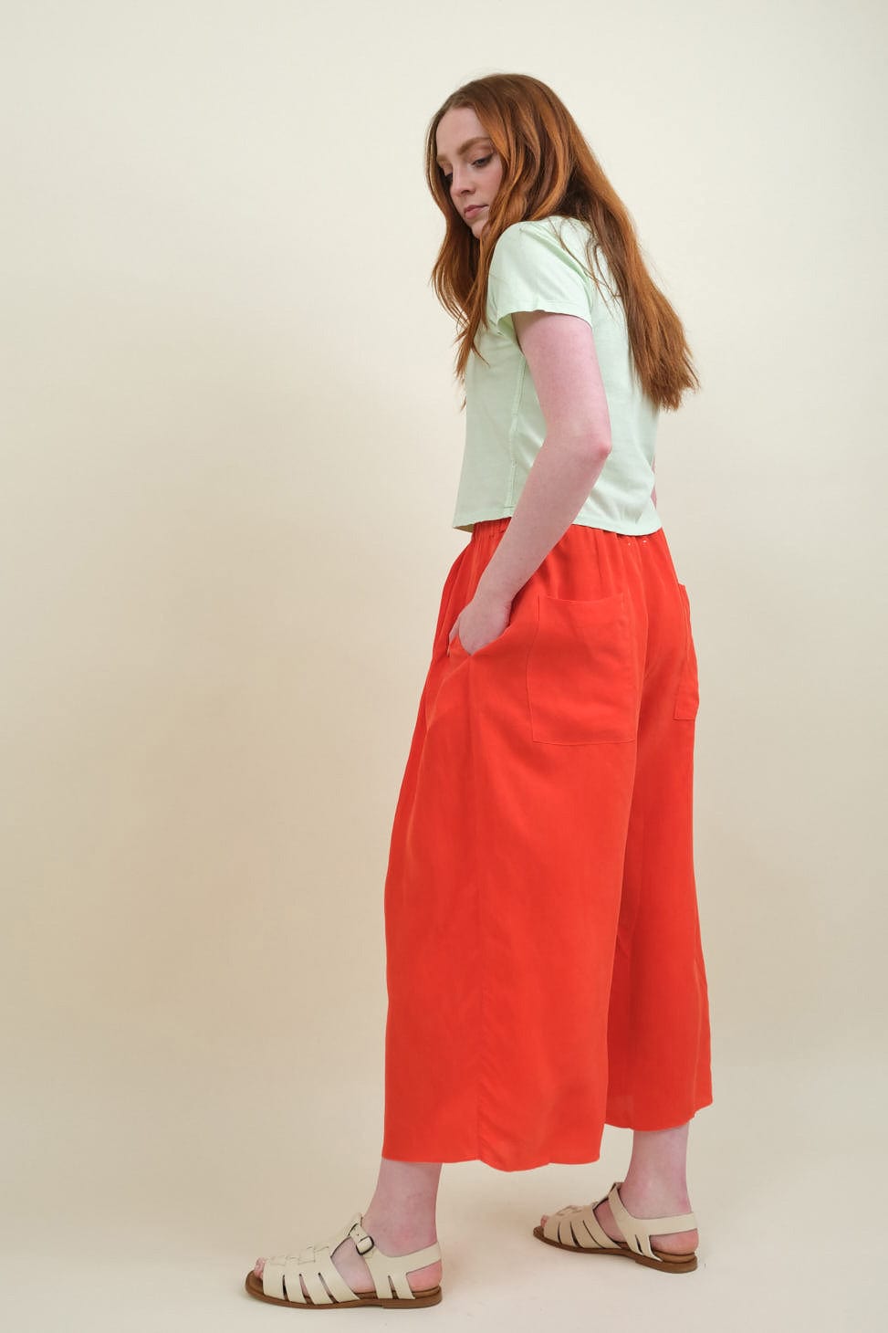 Cayo Pant in Cerise
