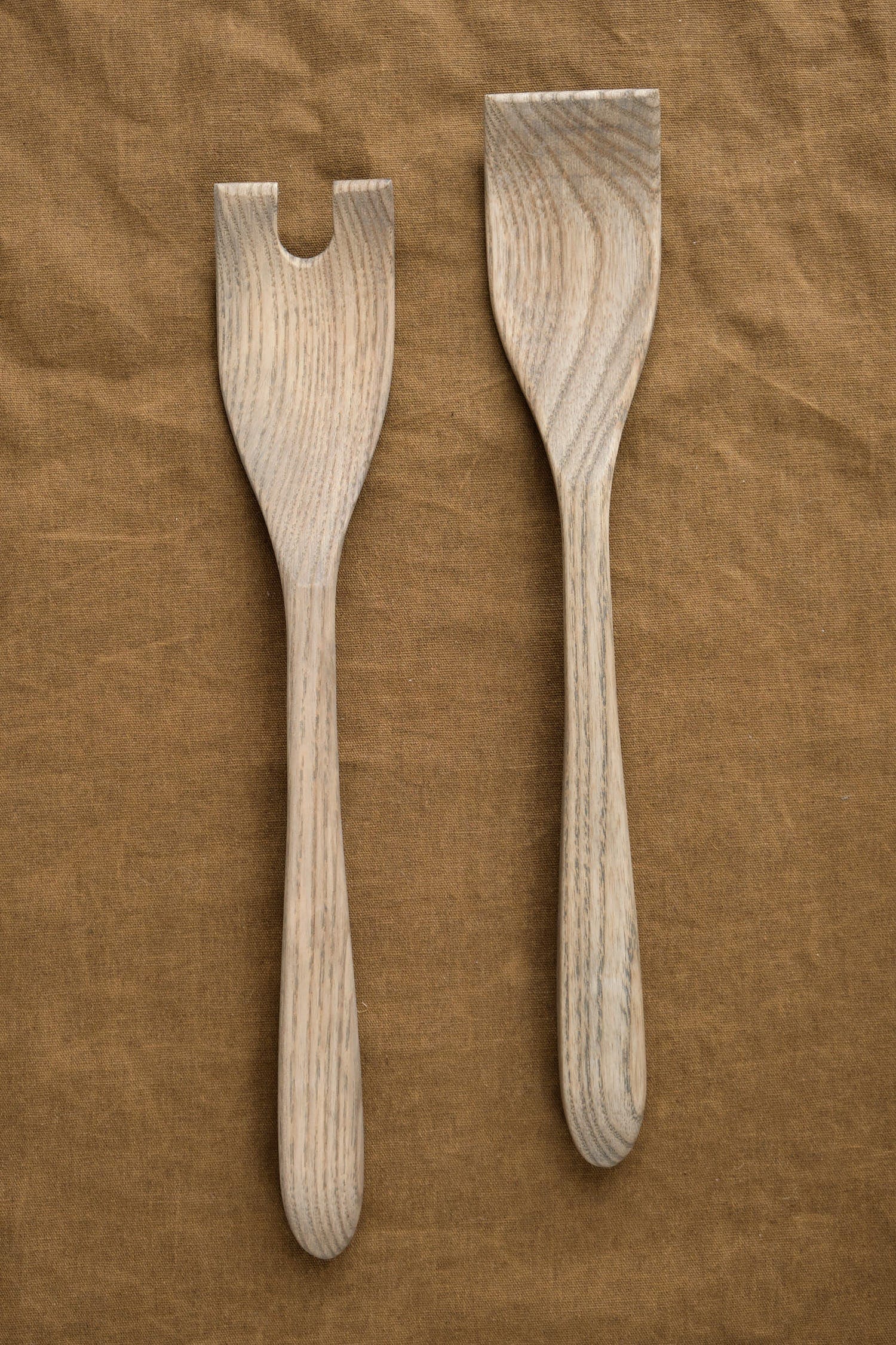 Farmhouse Pottery Home Kitchen Serving Crafted Salad Servers in Grey