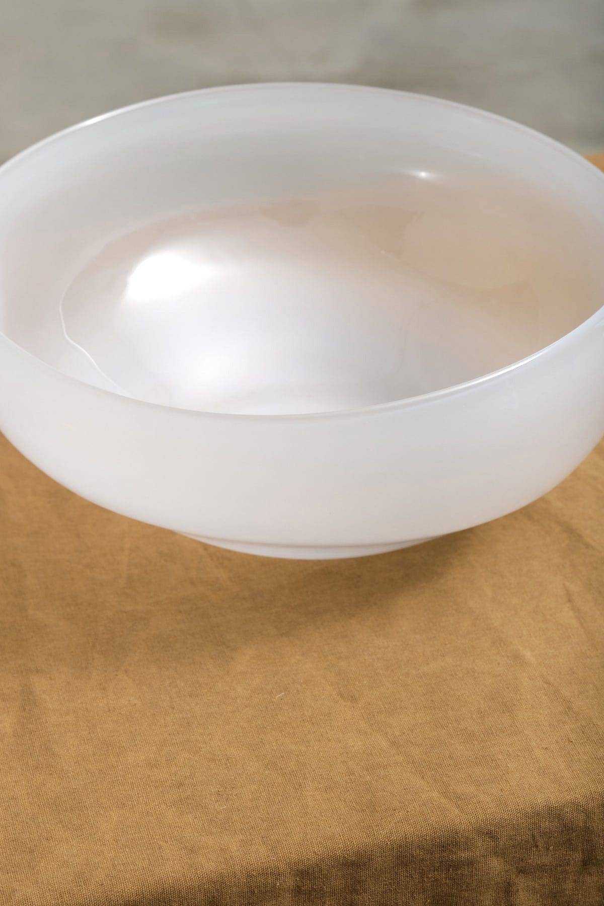Gary Bodker Designs Home Kitchen Serving Large Nesting Bowl