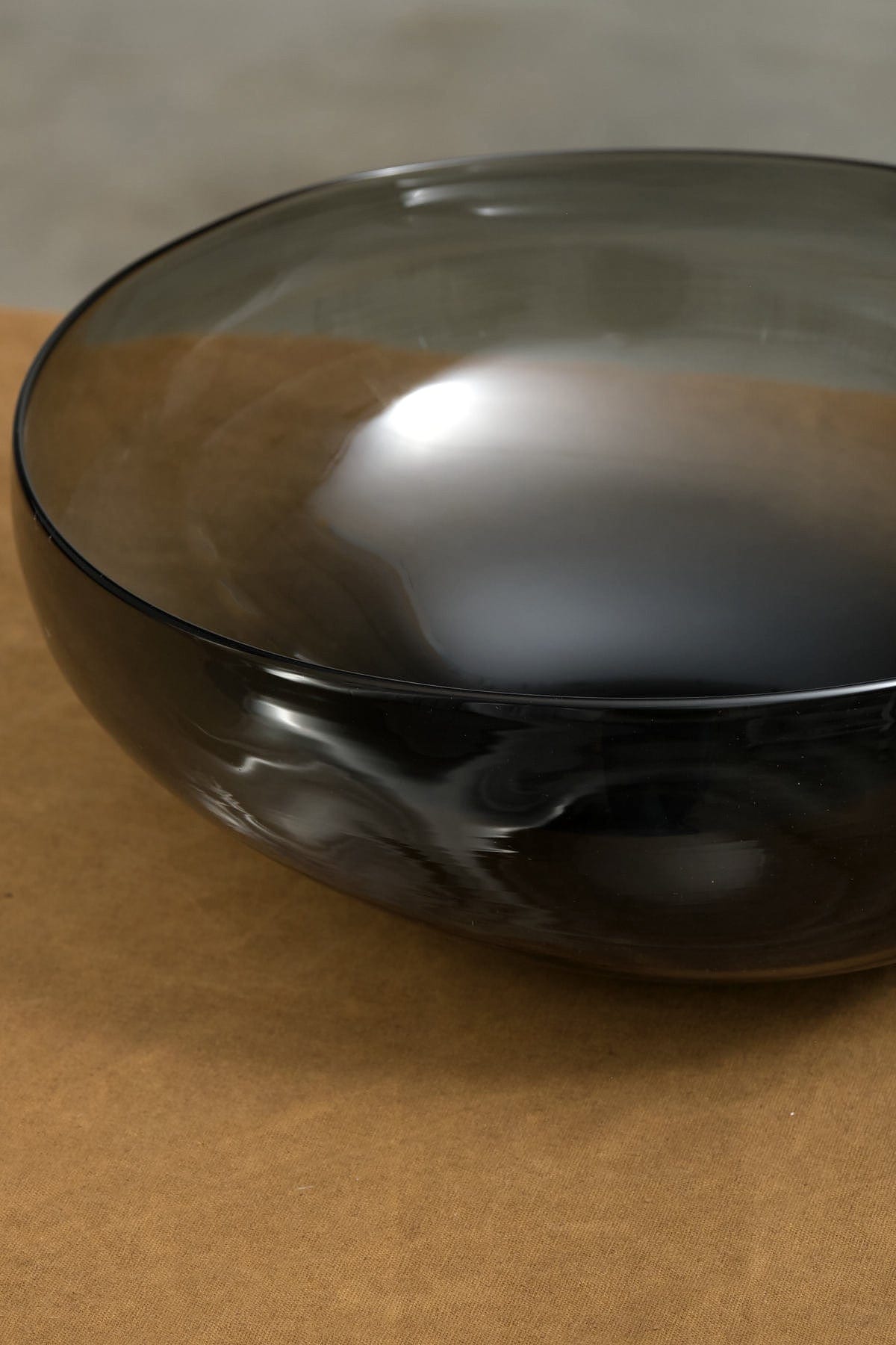 Gary Bodker Designs Home Kitchen Serving Large Nesting Bowl
