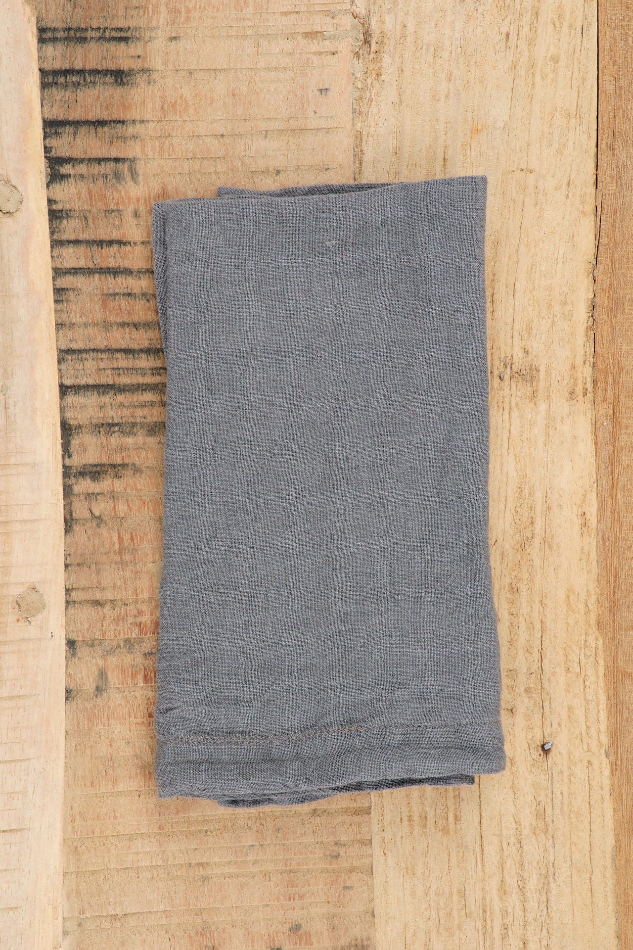 Hale Mercantile Home Kitchen Napkins Basix Linen Napkin Tempest / 18" L X 18" W