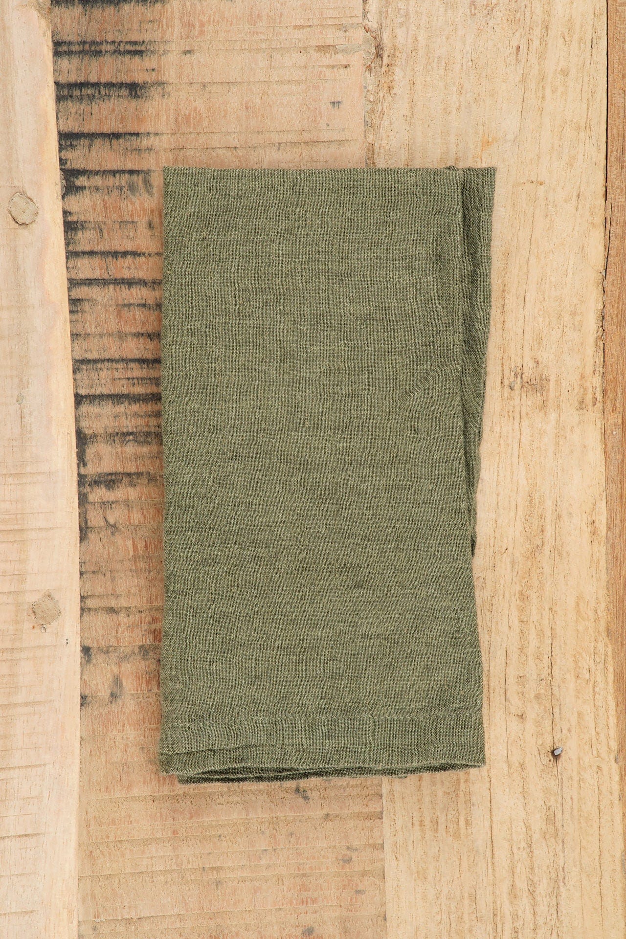 Hale Mercantile Home Kitchen Napkins Basix Linen Napkin Armee / 18" L X 18" W