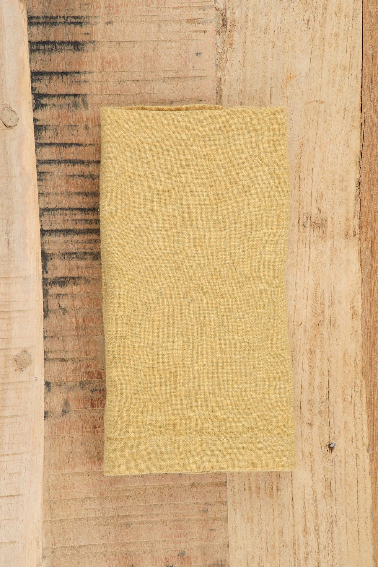 Hale Mercantile Home Kitchen Napkins Basix Linen Napkin Maiz / 18" L X 18" W
