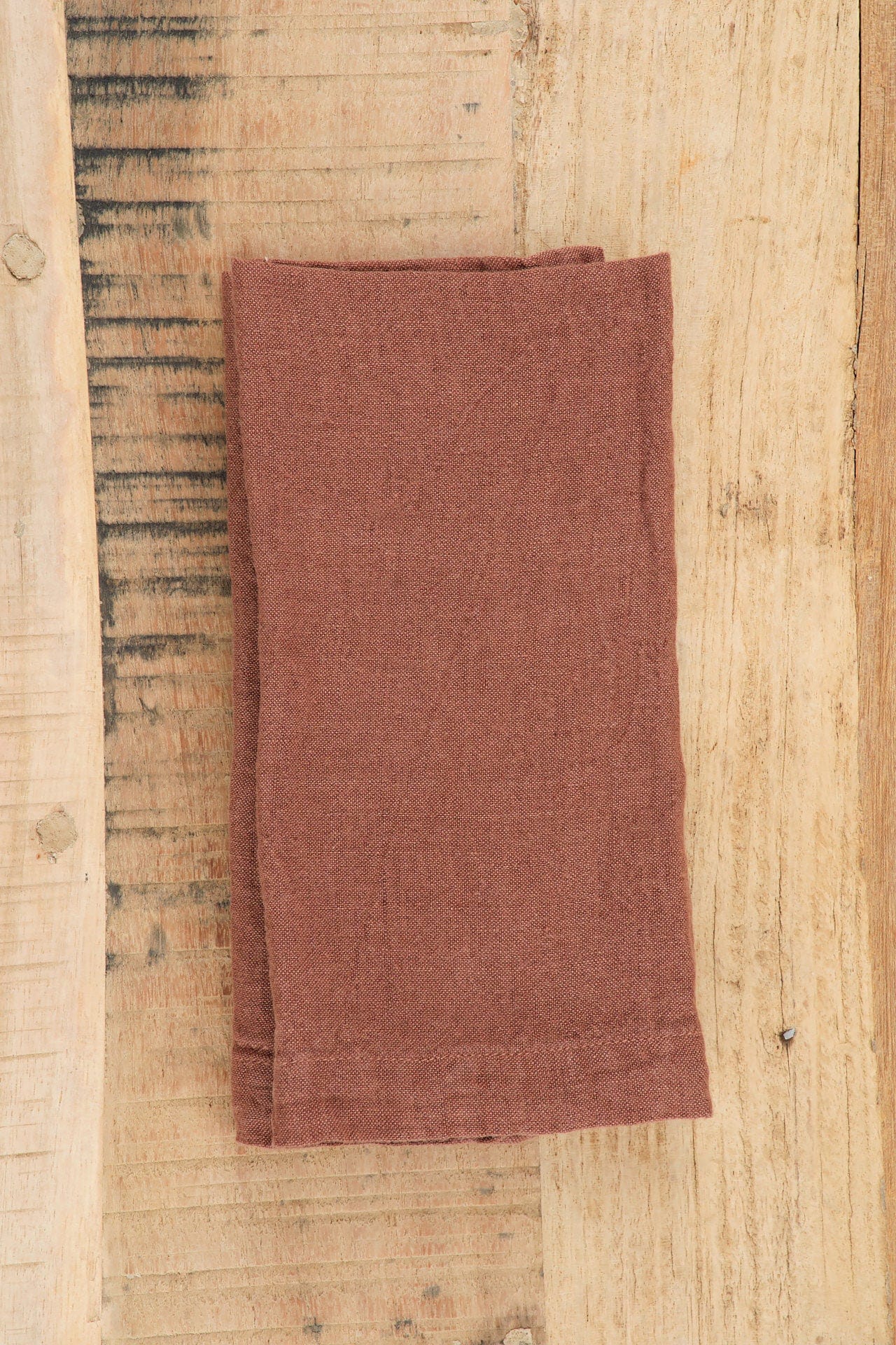 Hale Mercantile Home Kitchen Napkins Basix Linen Napkin Moro / 18" L X 18" W