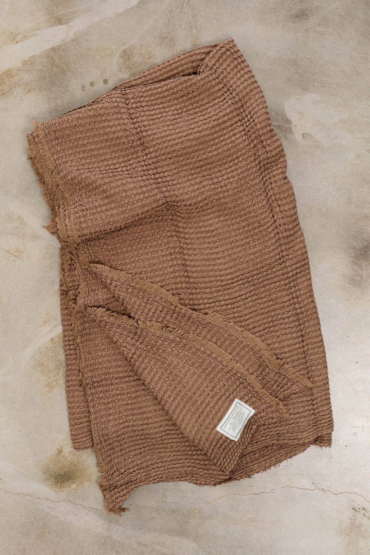 Hale Mercantile Home Bedding Flocca Blanket Bere / 90" L X 99" W