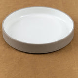 Hasami Porcelain Home Kitchen Dishware Large Glazed Shallow Bowl Ash White / 8 5/8" D X 1 3/8" H