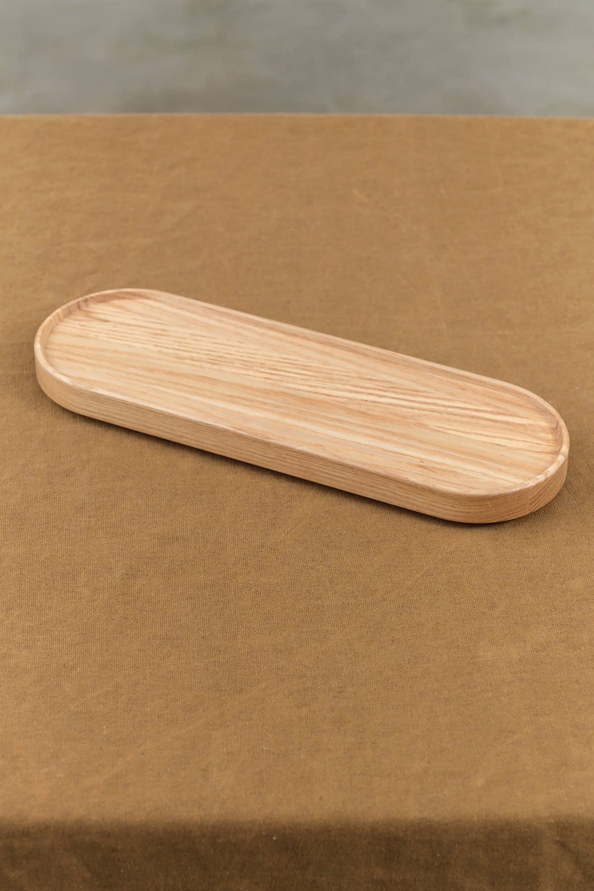 Hasami Porcelain Home Kitchen Serving Long Ash Wooden Oval Tray Ash / 10" L X 3.3/8" W X 7/8" H