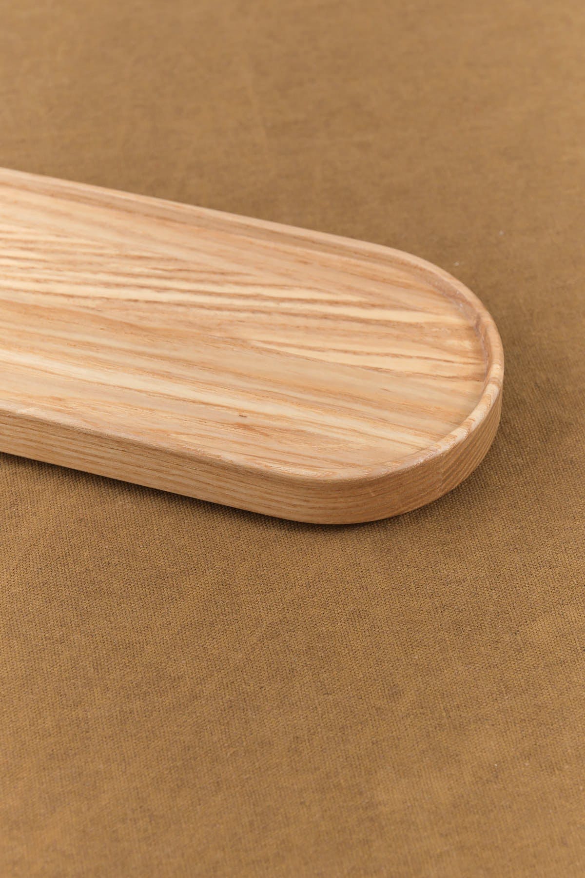 Hasami Porcelain Home Kitchen Serving Long Ash Wooden Oval Tray Ash / 10" L X 3.3/8" W X 7/8" H
