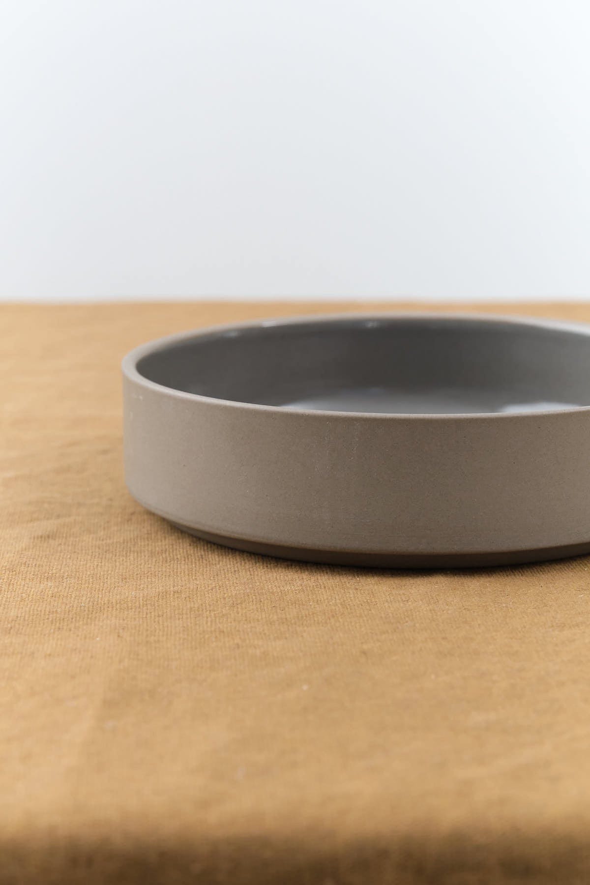 Hasami Porcelain Home Kitchen Dishware Small Glazed Shallow Bowl