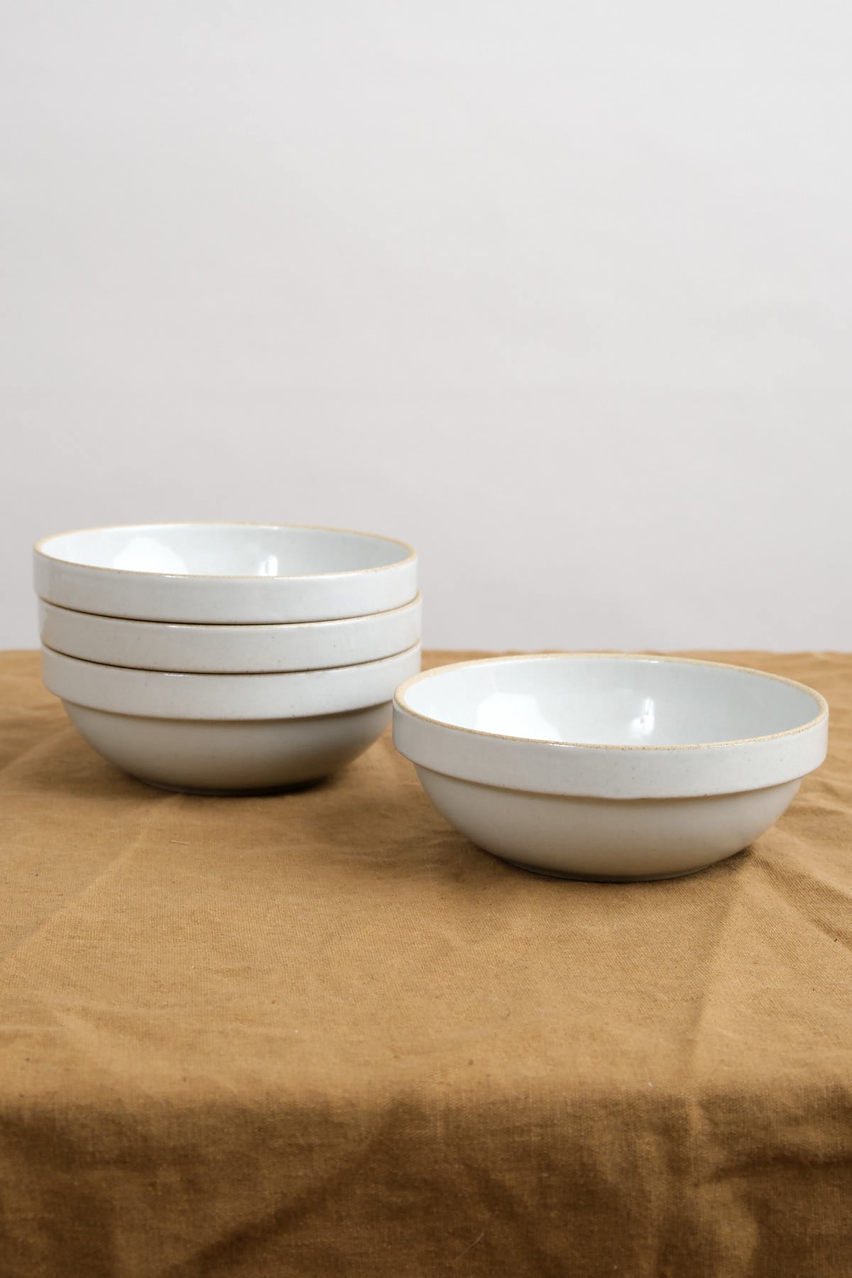 Stackable Hasami Porcelain Small Bowls in Gloss Gray